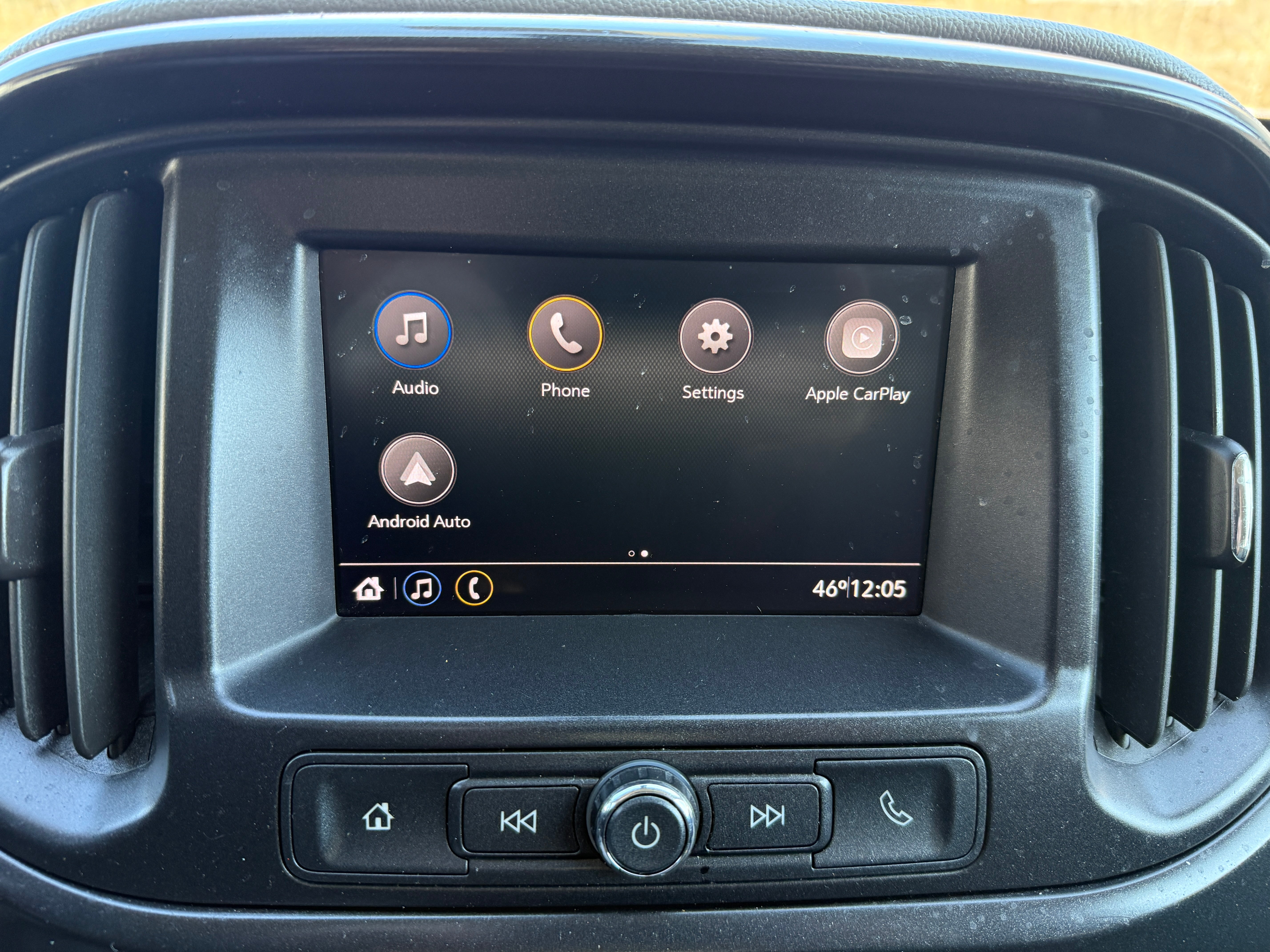 2022 GMC Canyon Elevation Standard