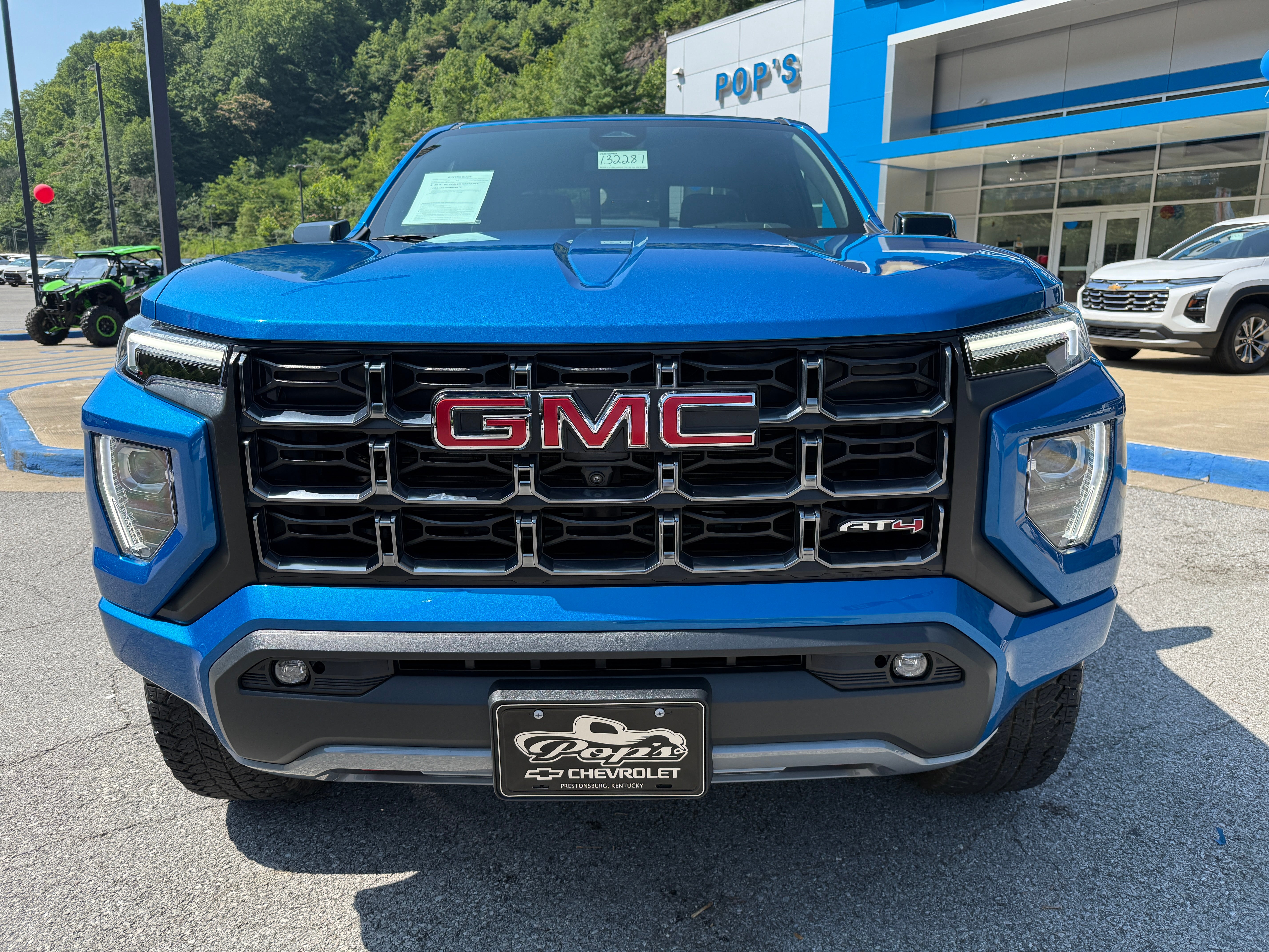 2024 GMC Canyon AT4