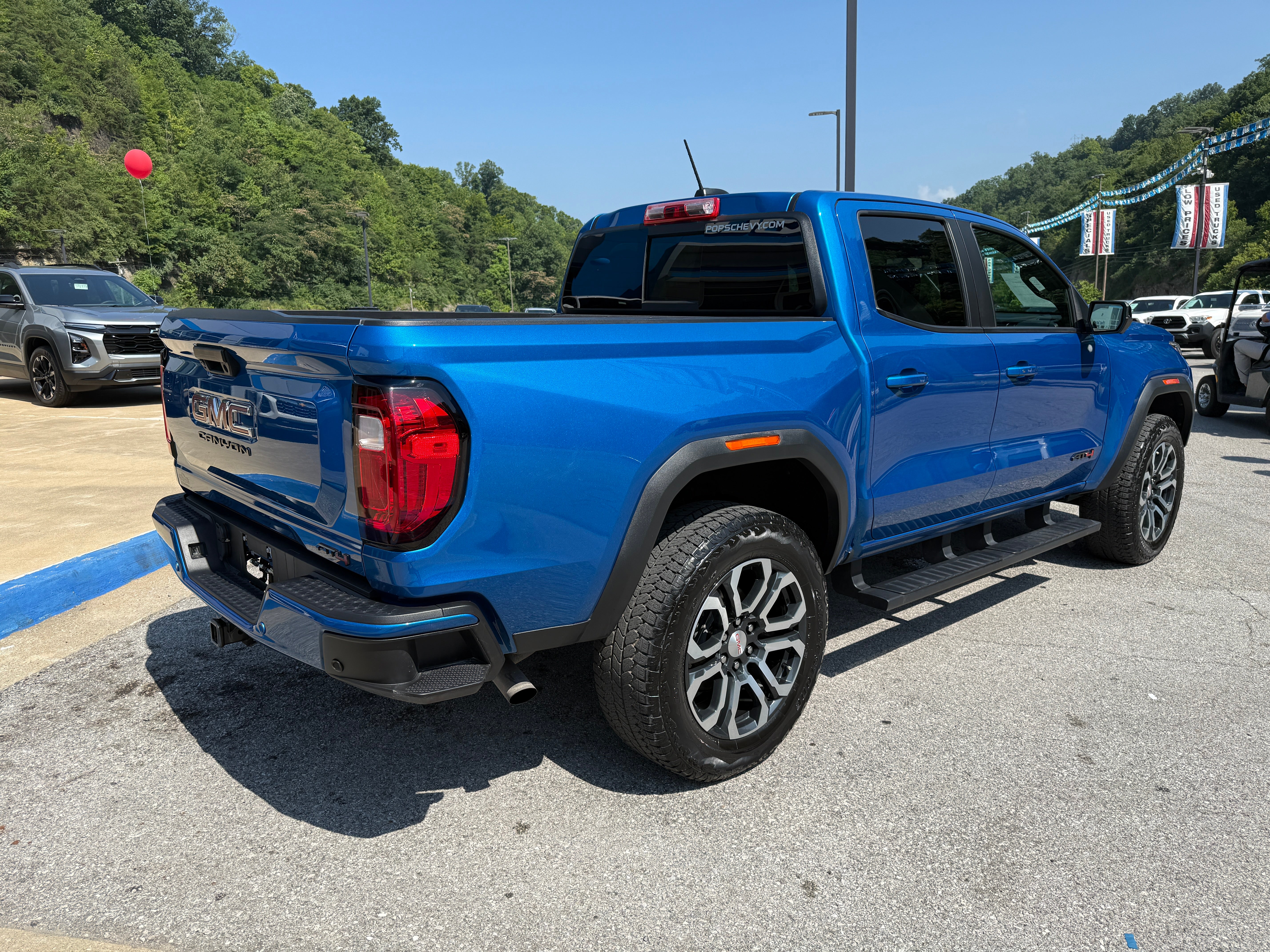 2024 GMC Canyon AT4
