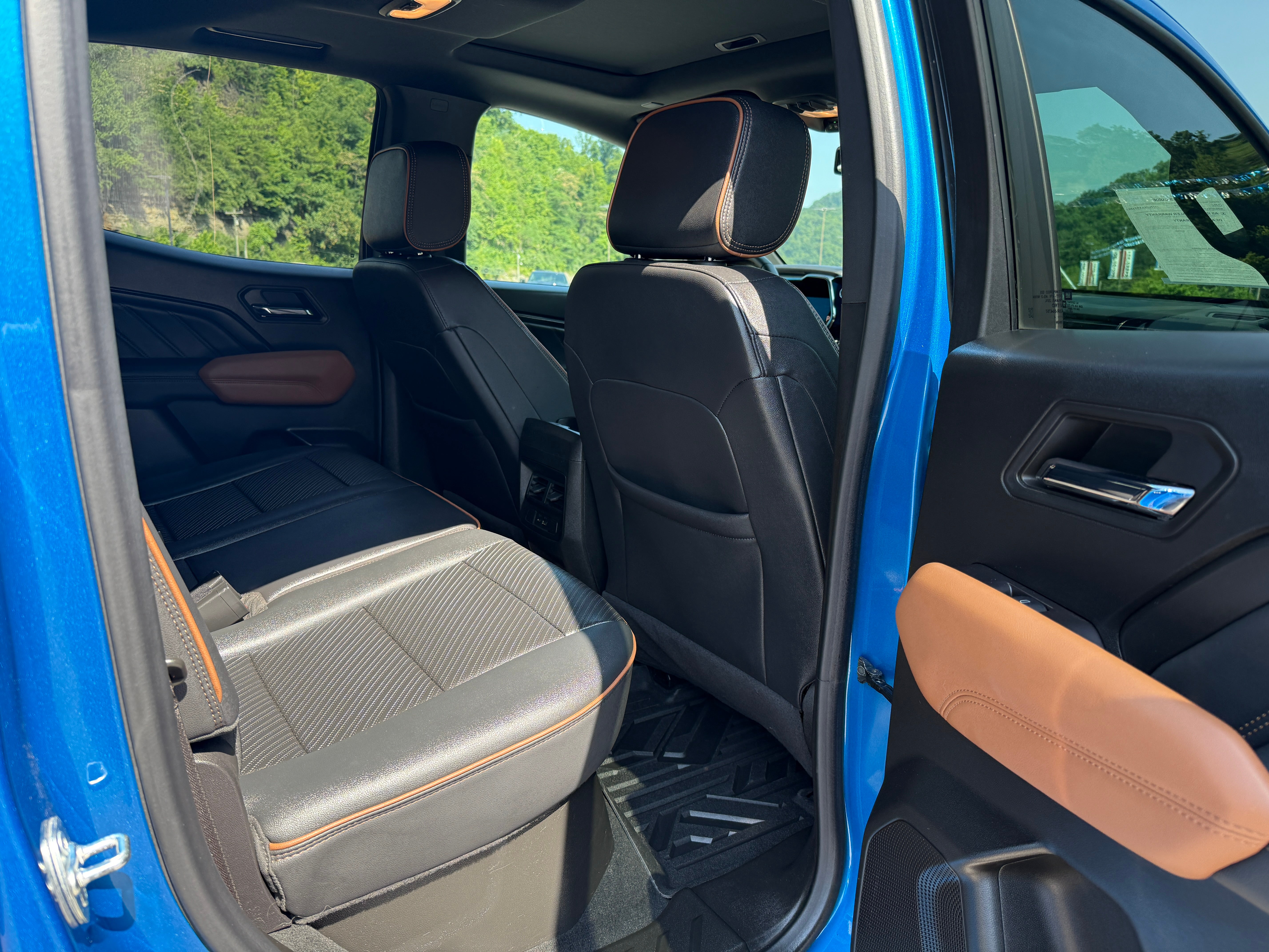 2024 GMC Canyon AT4
