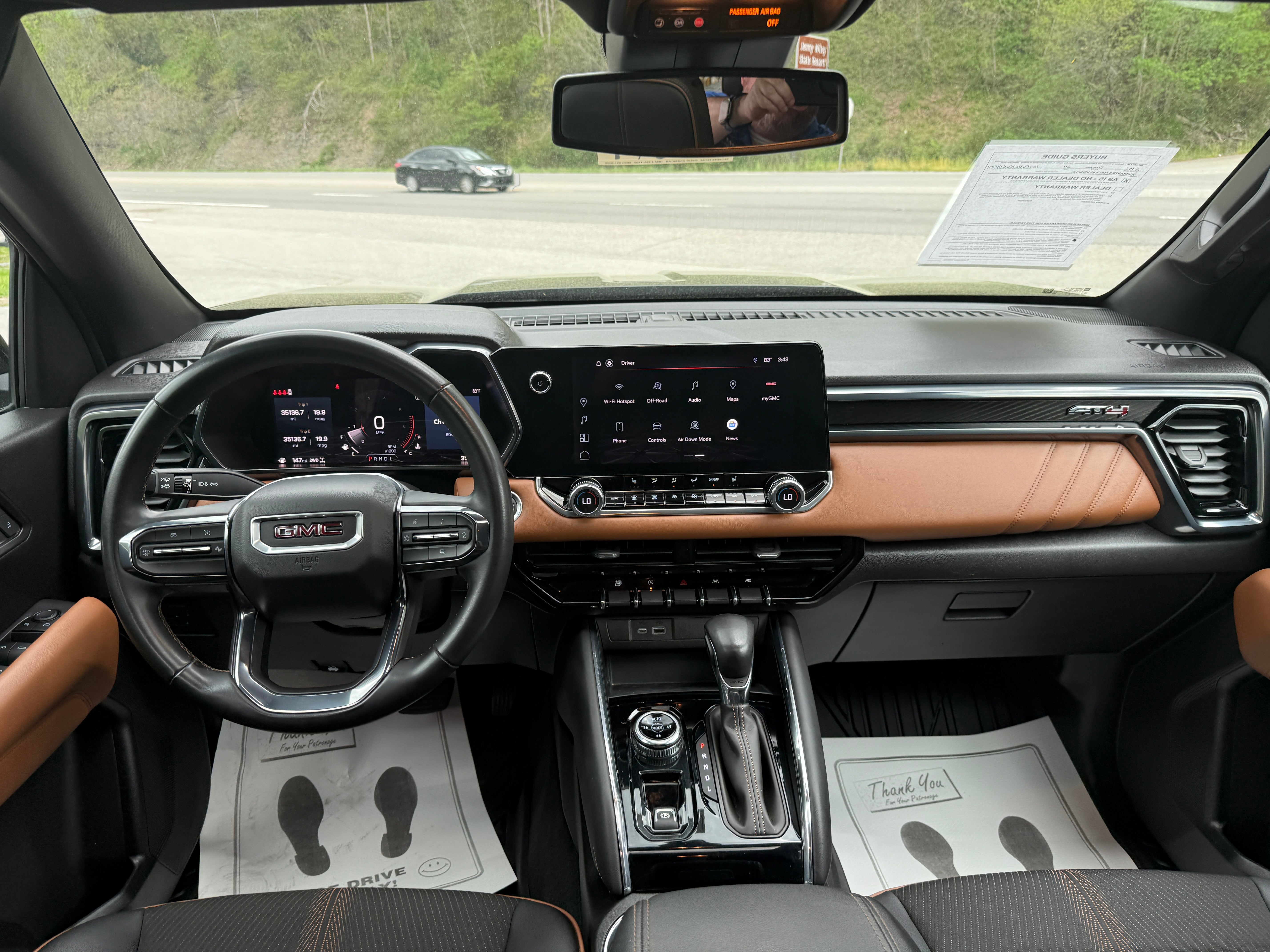 2024 GMC Canyon AT4