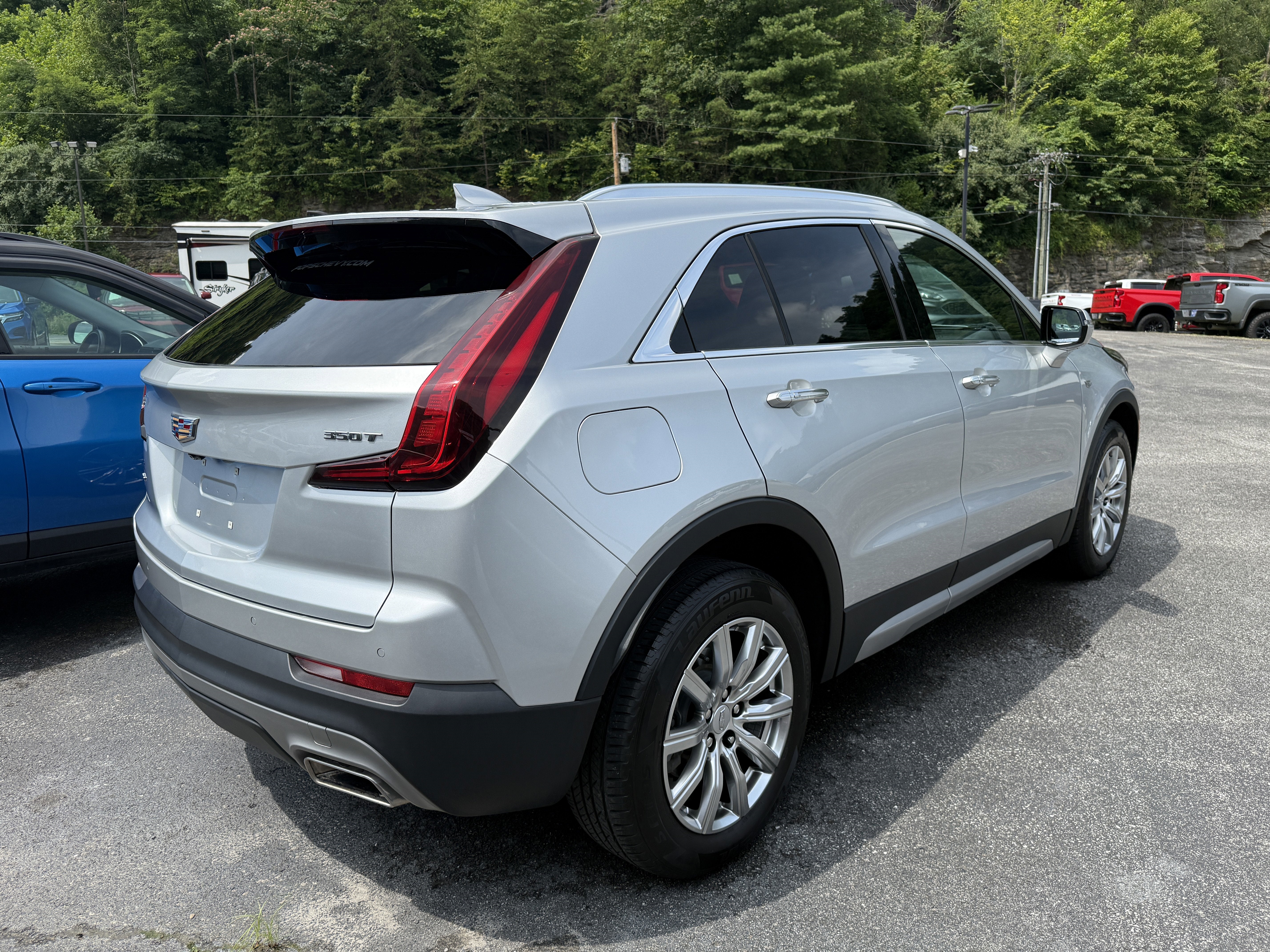 2022 Cadillac XT4 Premium Luxury