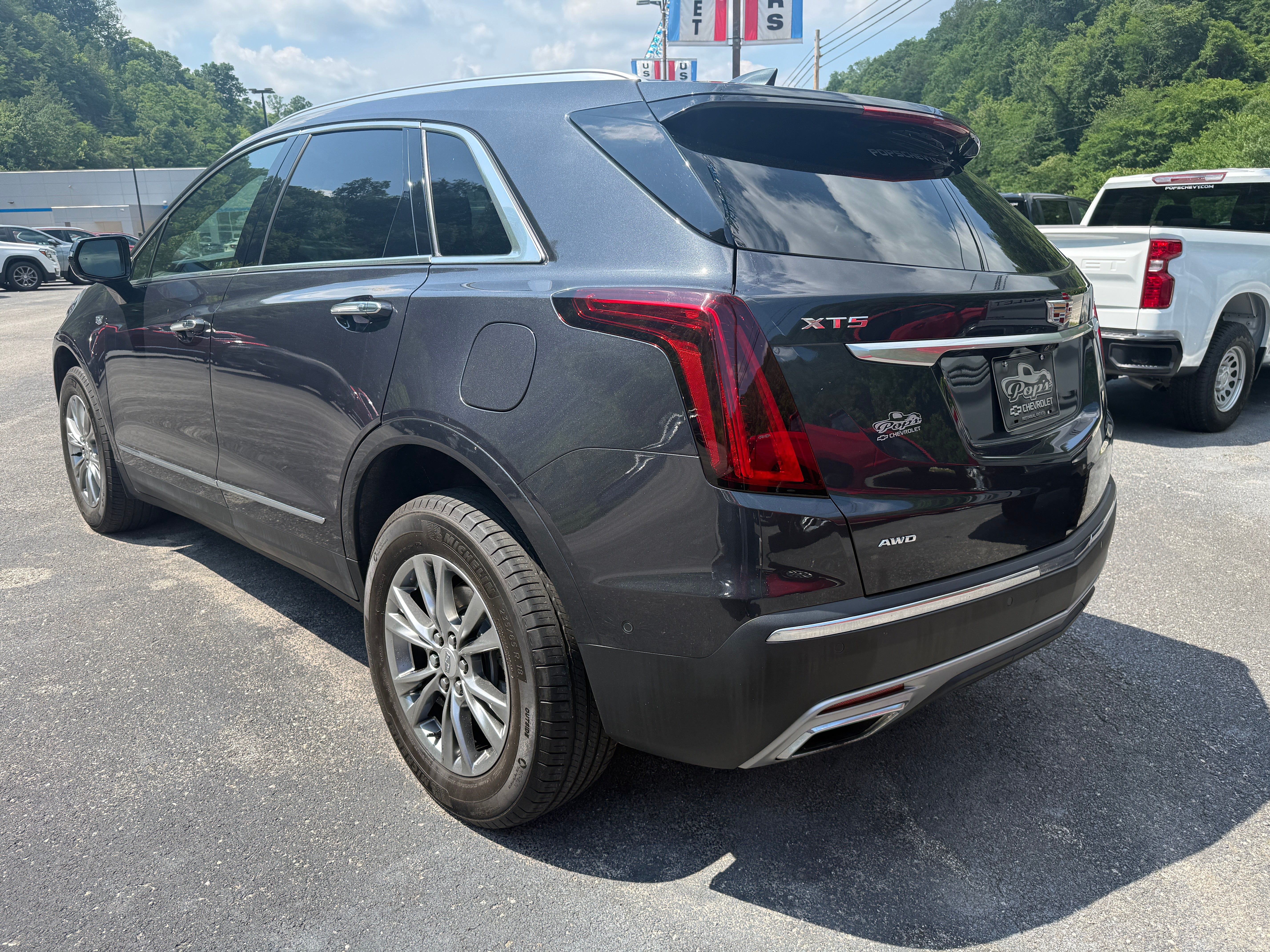 2023 Cadillac XT5 Premium Luxury