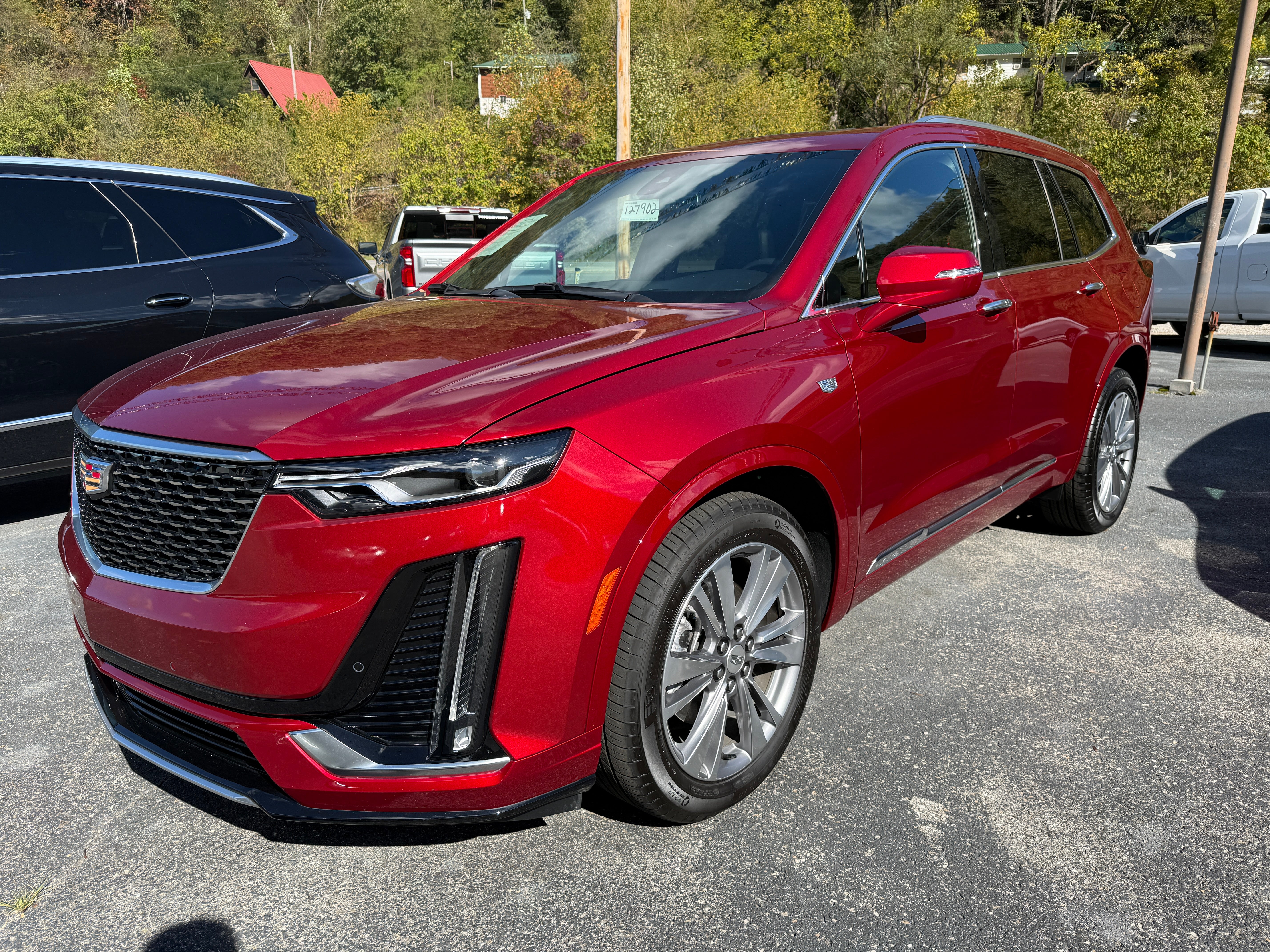 2025 Cadillac XT6 Premium Luxury