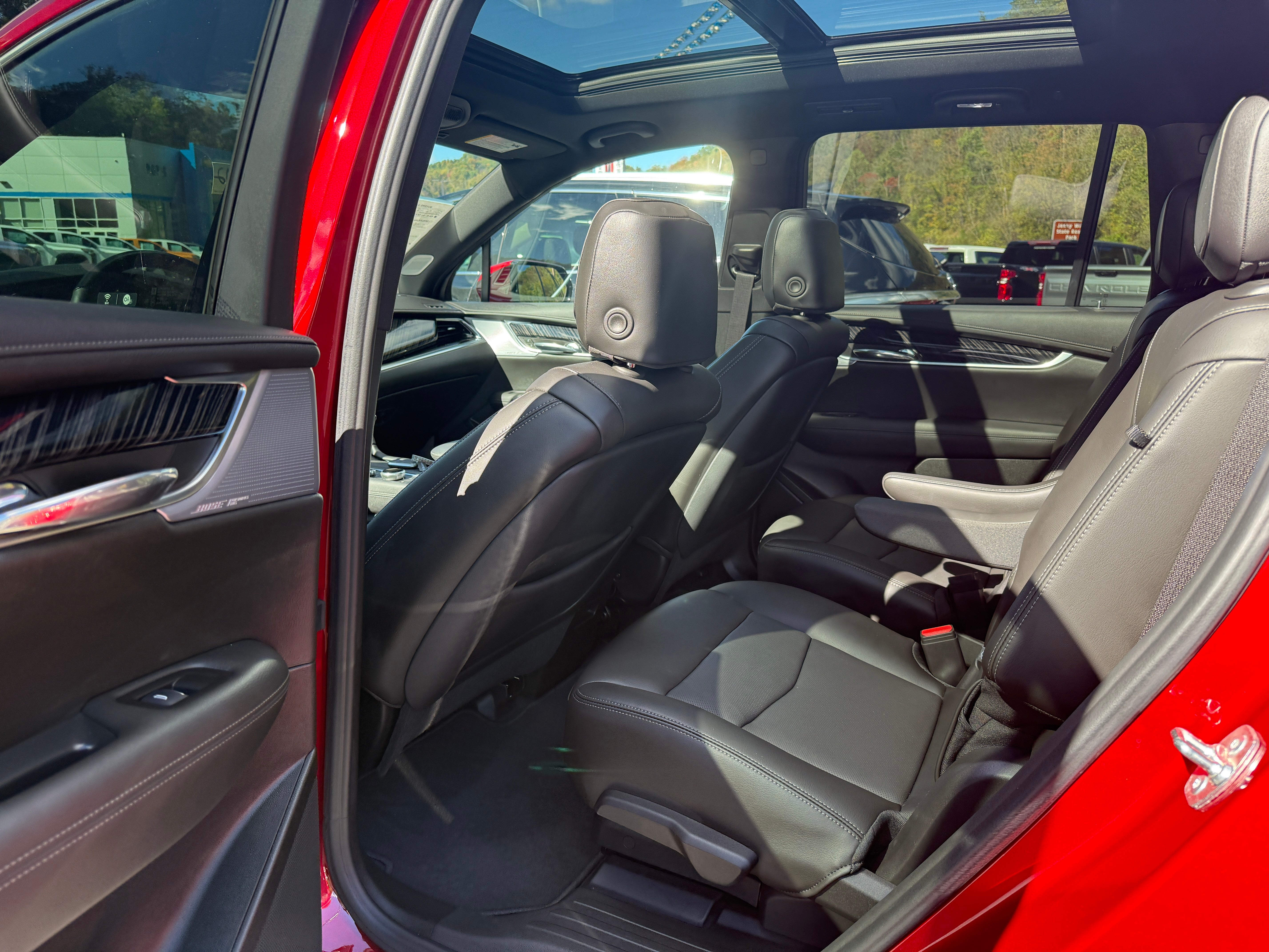 2025 Cadillac XT6 Premium Luxury