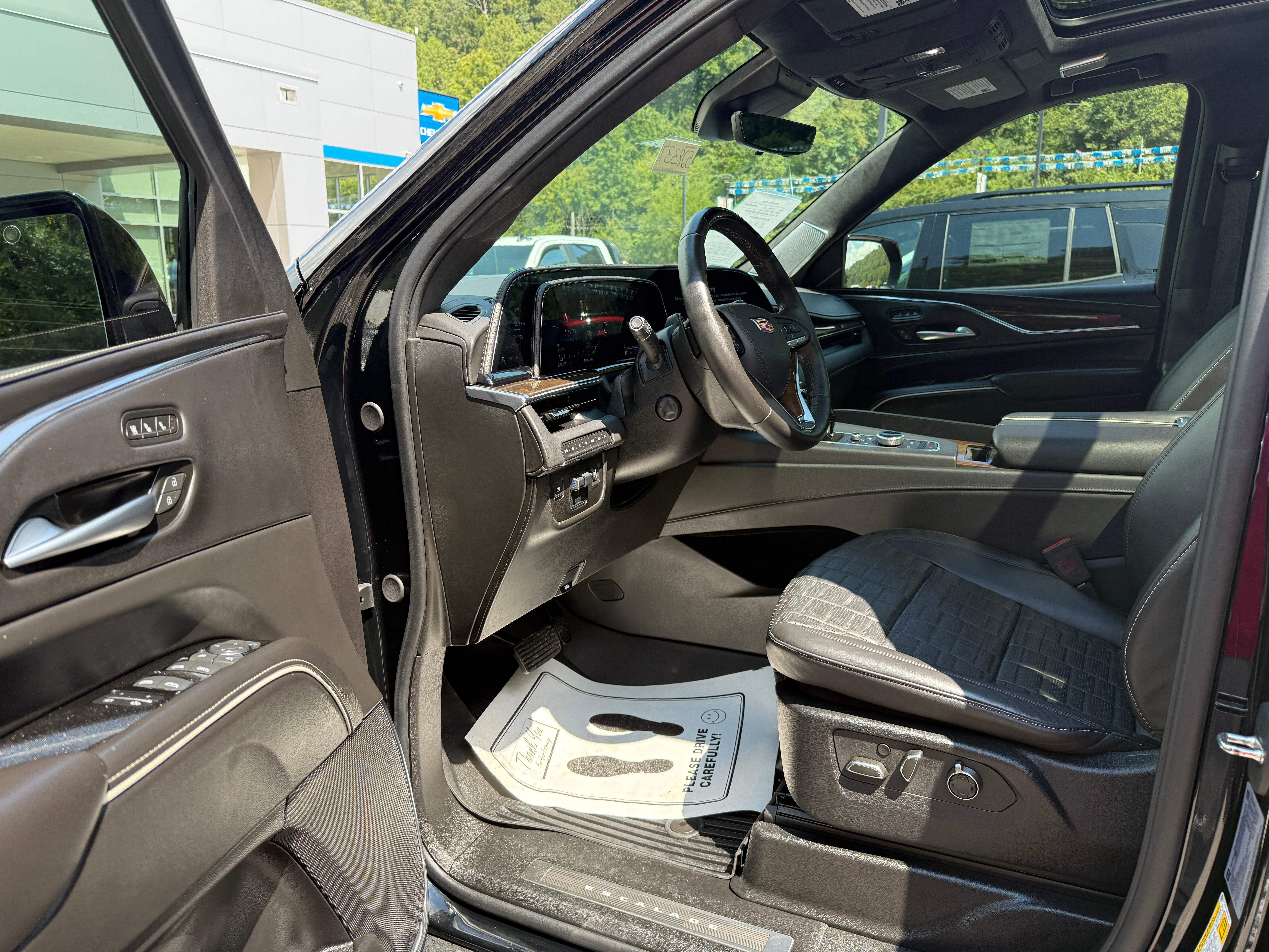 2023 Cadillac Escalade 4WD Premium Luxury Platinum