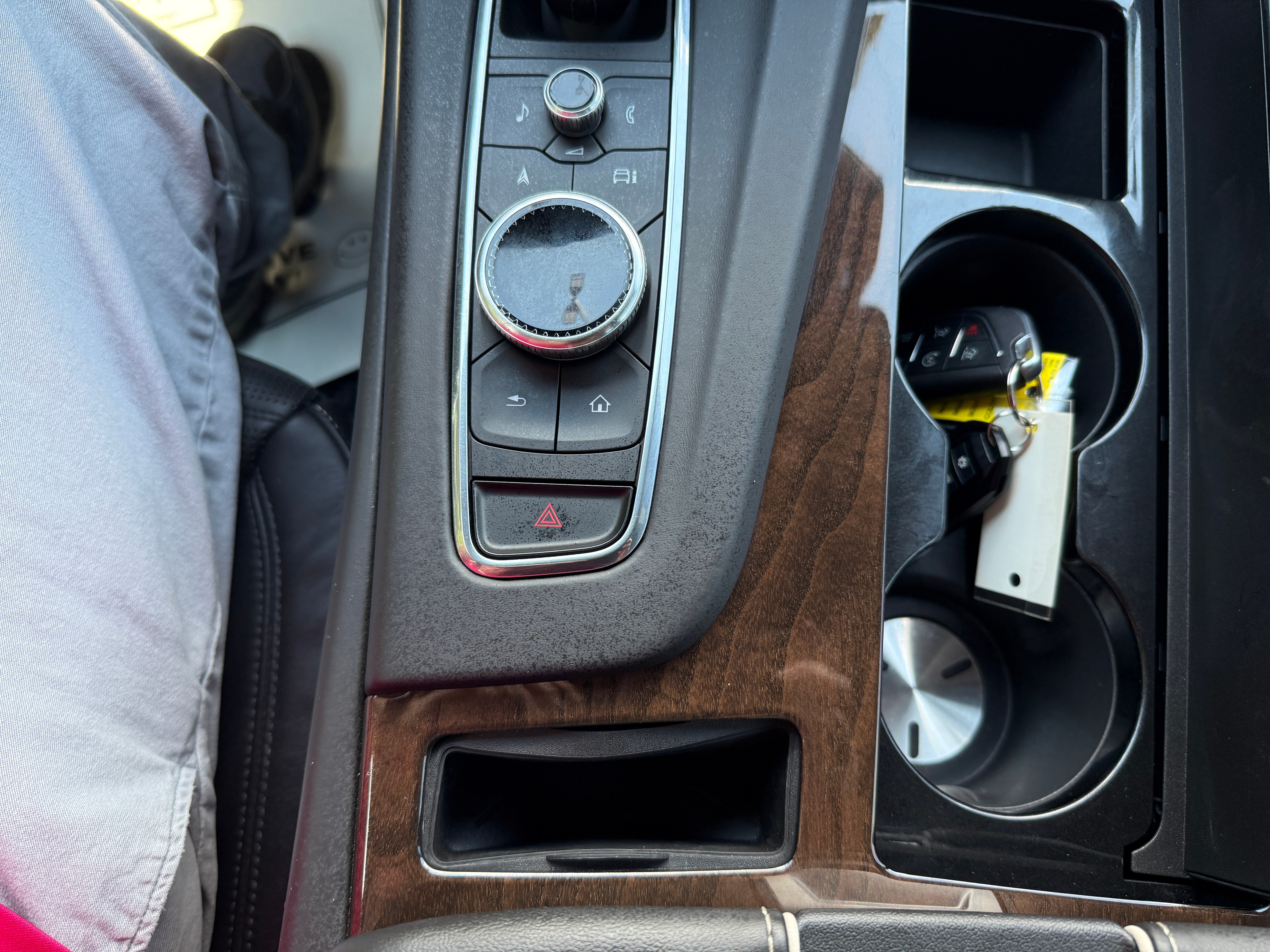 2023 Cadillac Escalade 4WD Premium Luxury Platinum