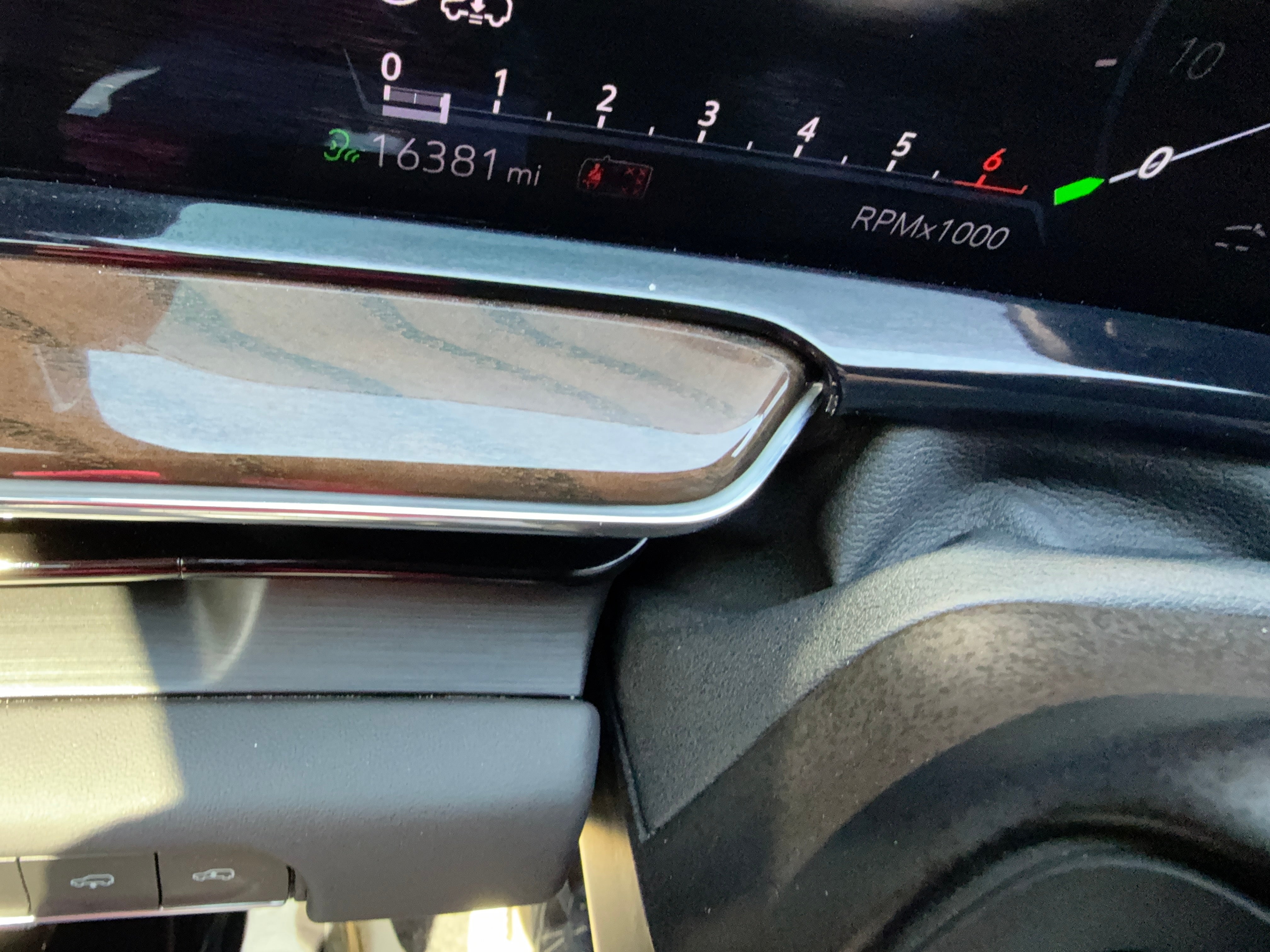 2023 Cadillac Escalade 4WD Premium Luxury Platinum