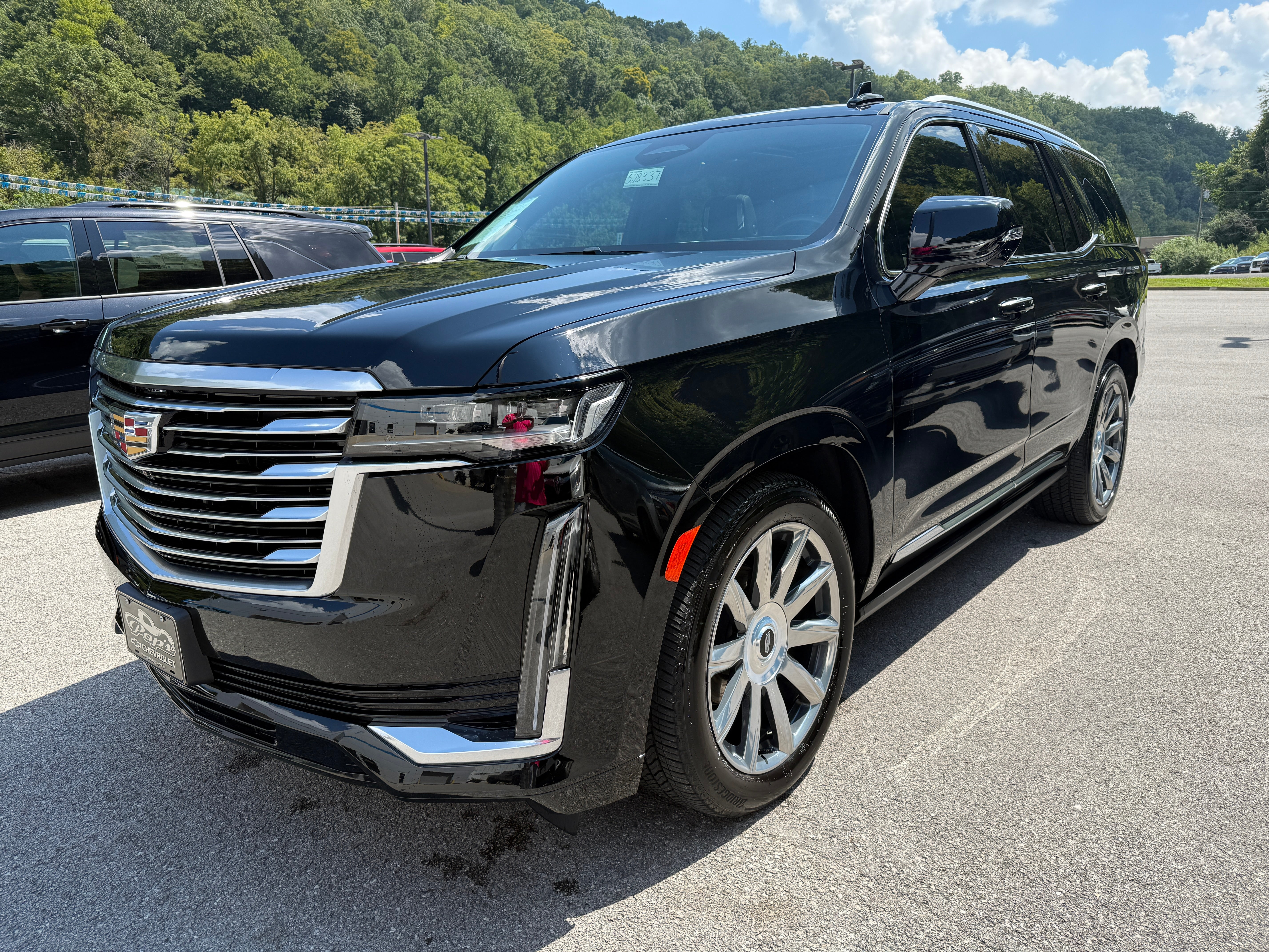 2023 Cadillac Escalade 4WD Premium Luxury Platinum