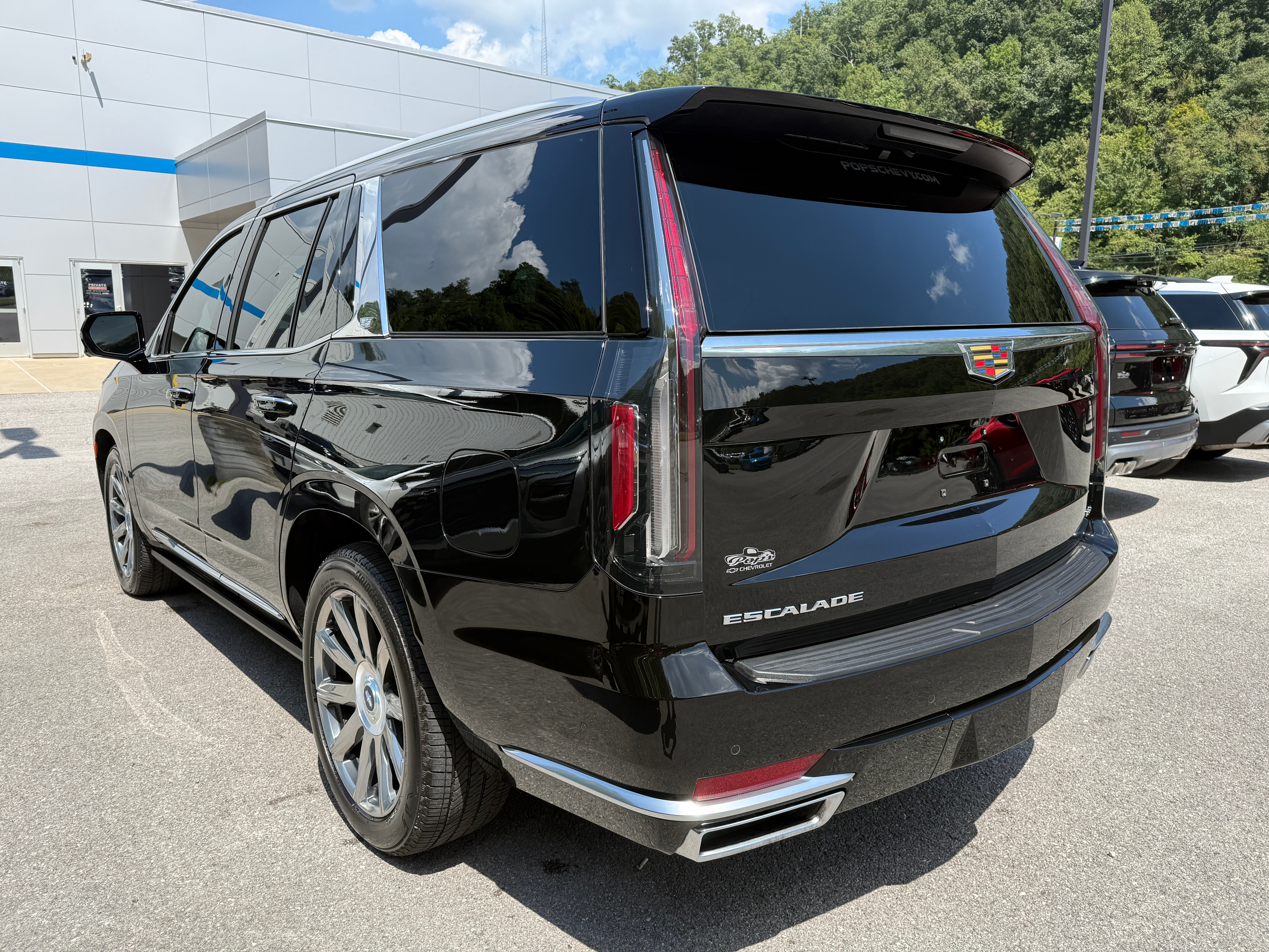 2023 Cadillac Escalade 4WD Premium Luxury Platinum