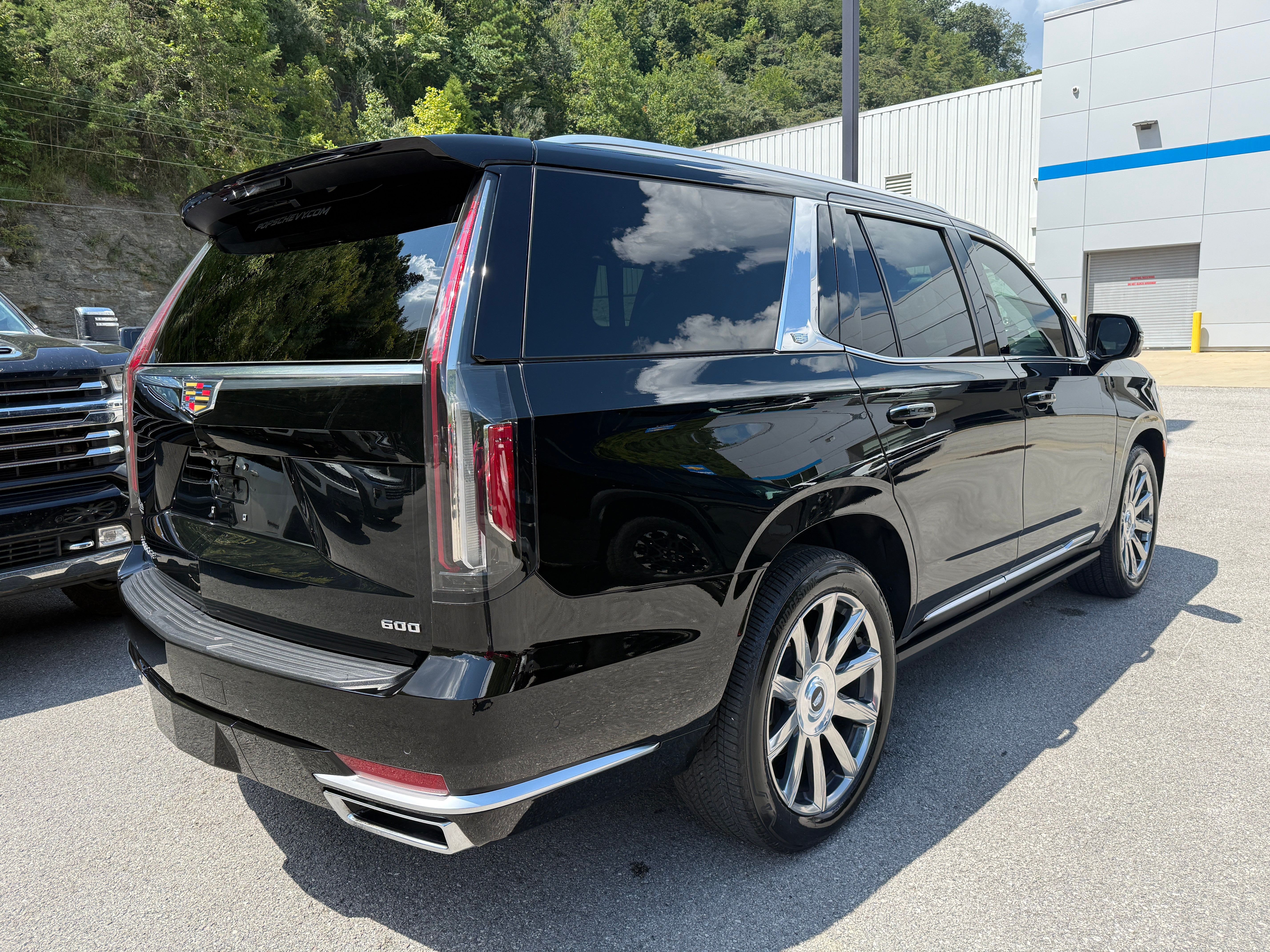 2023 Cadillac Escalade 4WD Premium Luxury Platinum