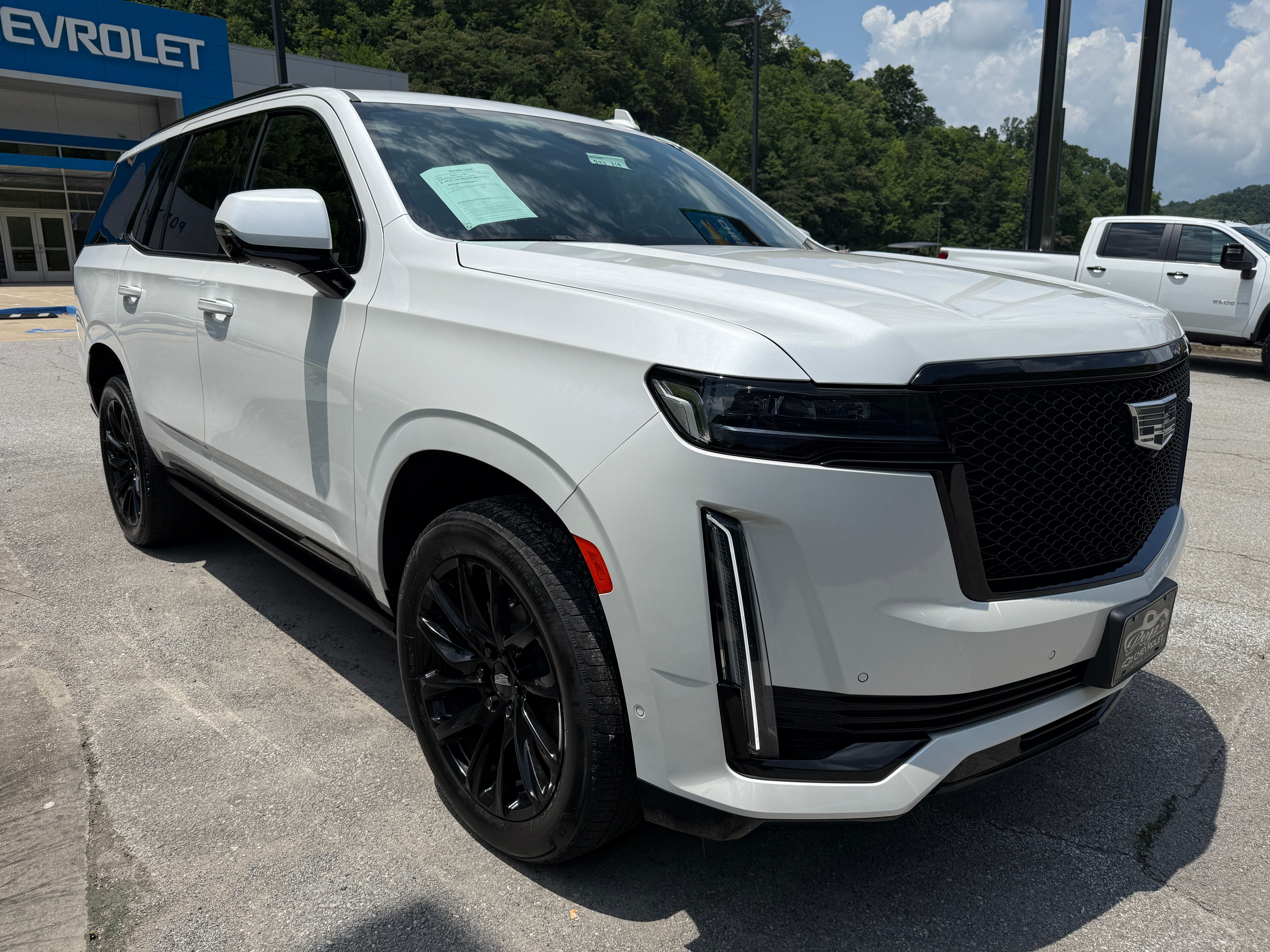 2024 Cadillac Escalade Sport