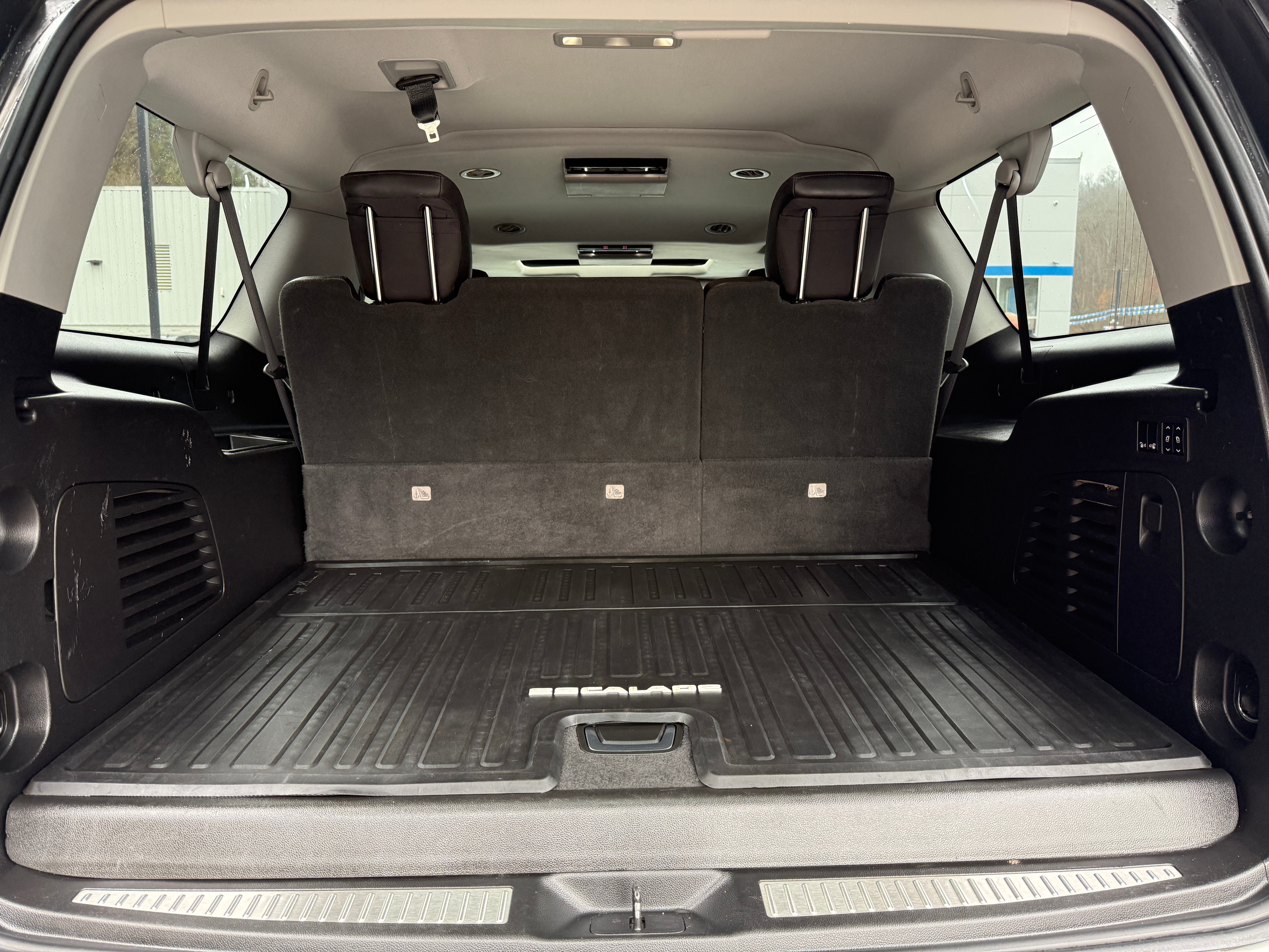 2019 Cadillac Escalade ESV Premium Luxury