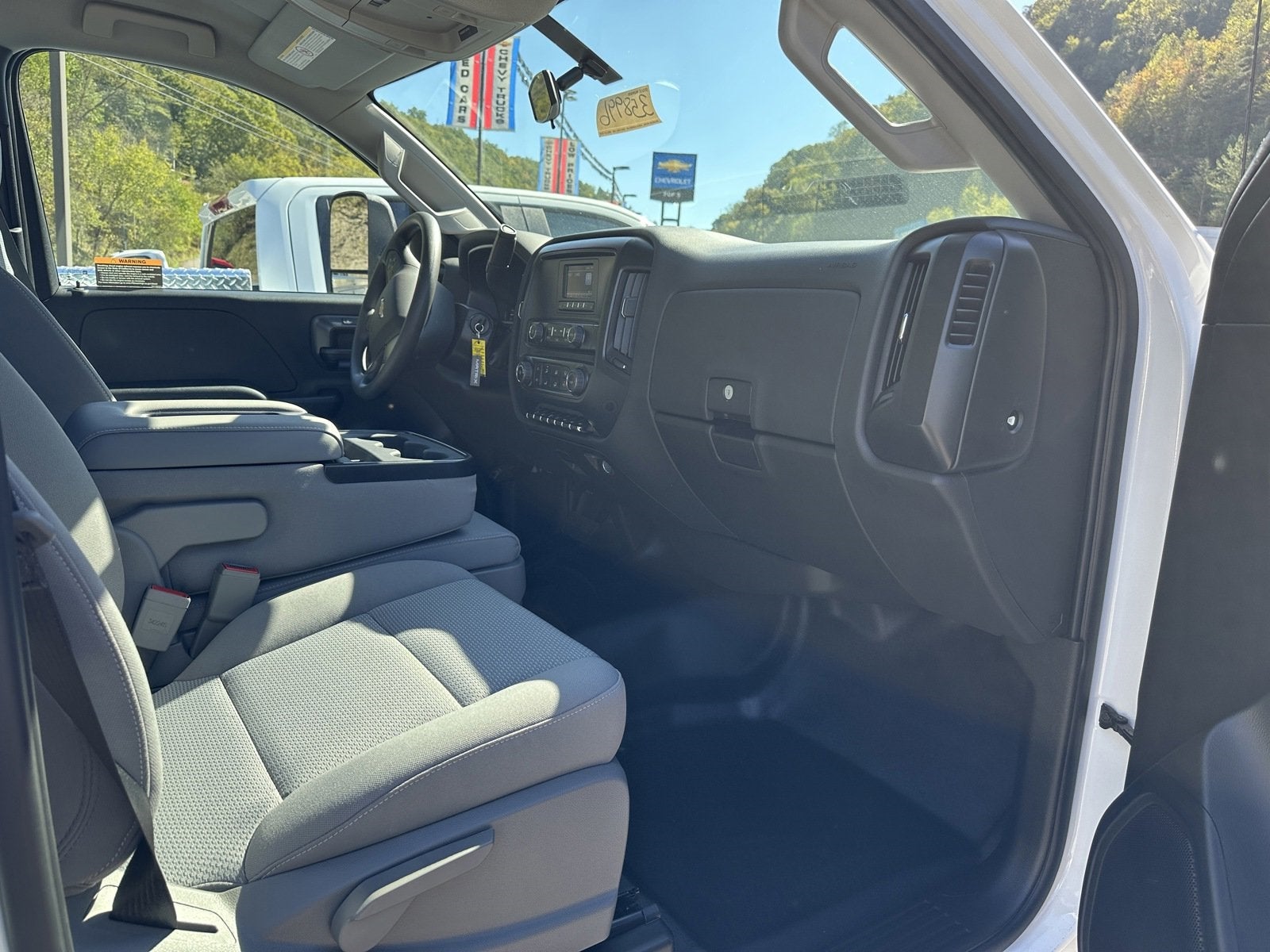 2024 Chevrolet Silverado 5500 HD Work Truck