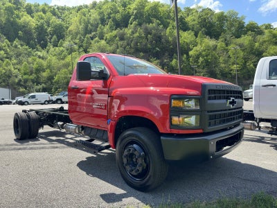 2024 Chevrolet Silverado 6500 HD Work Truck