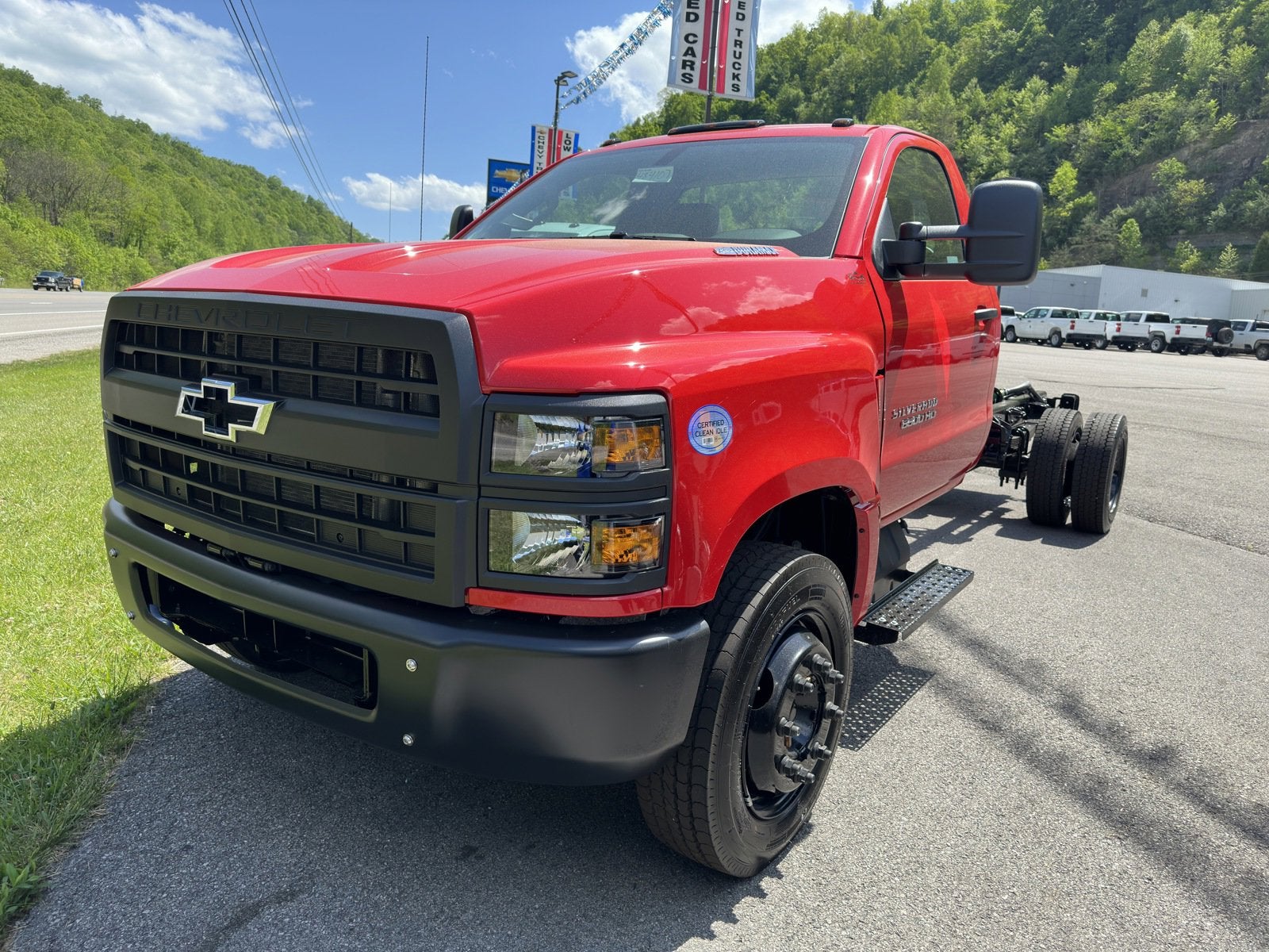 2024 Chevrolet Silverado 6500 HD Work Truck