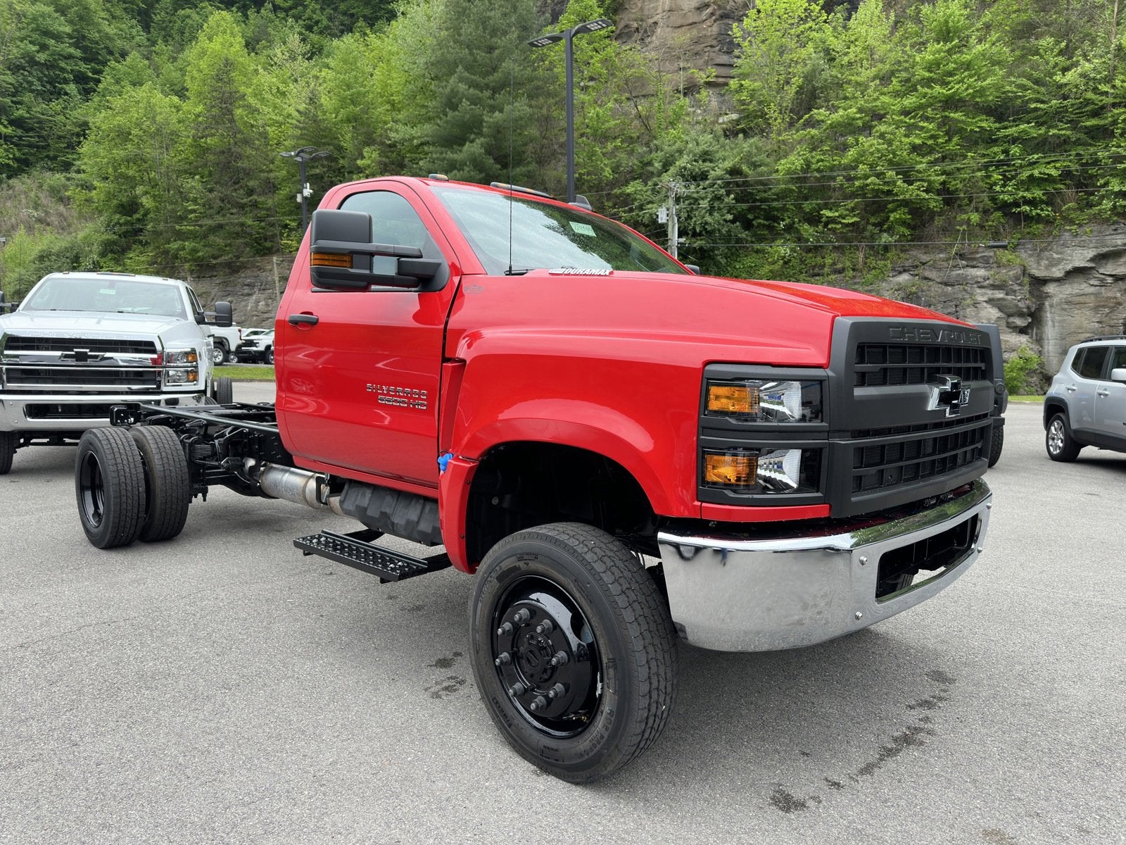 2024 Chevrolet Silverado 5500 HD LT