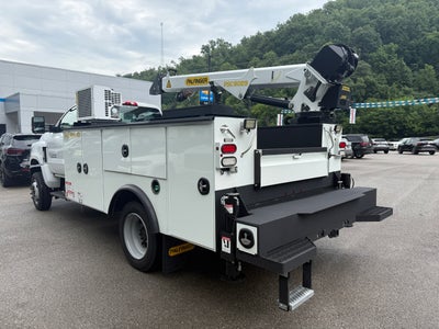 2023 Chevrolet Silverado 6500 HD Work Truck