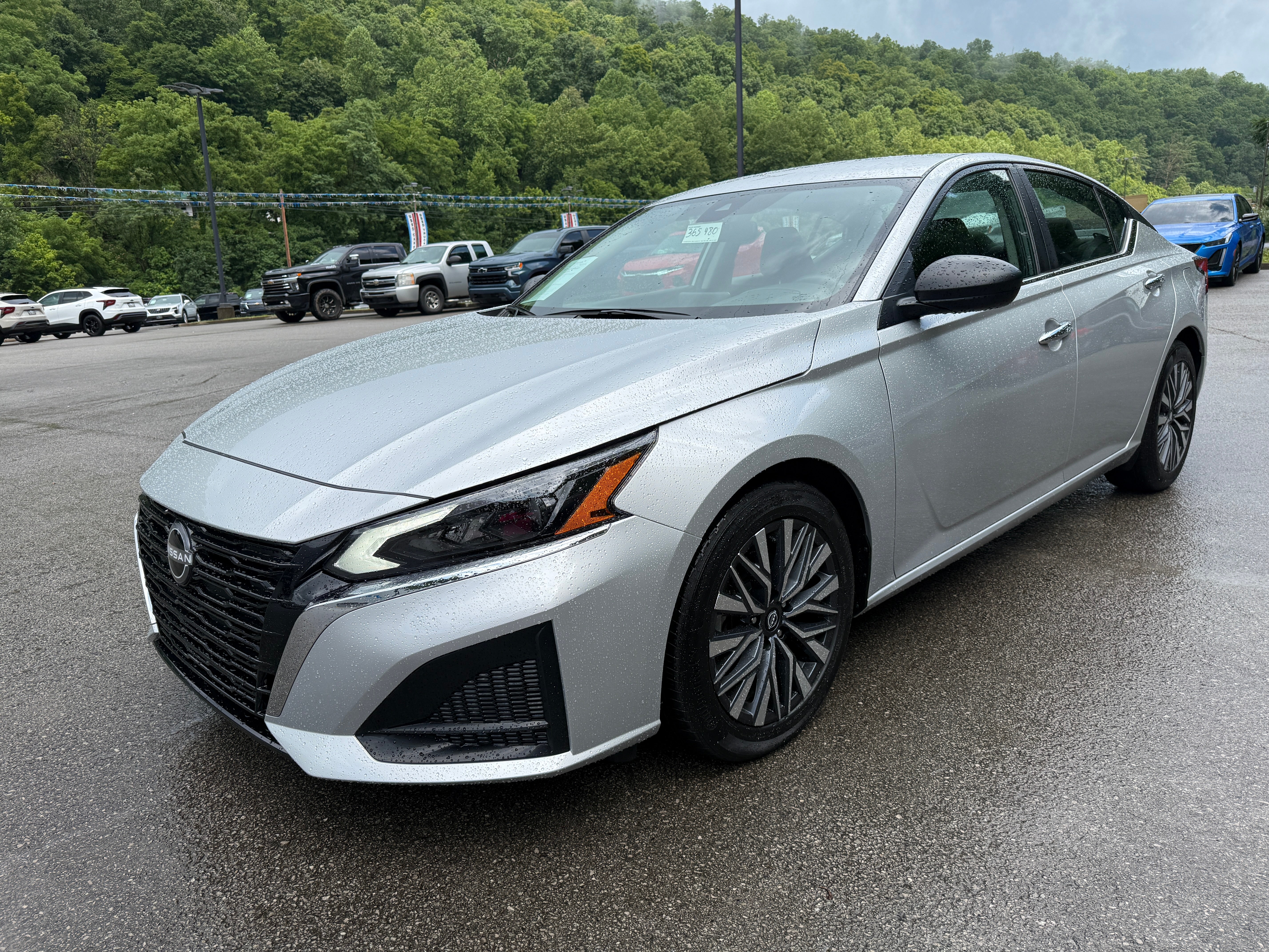 2025 Nissan Altima SV