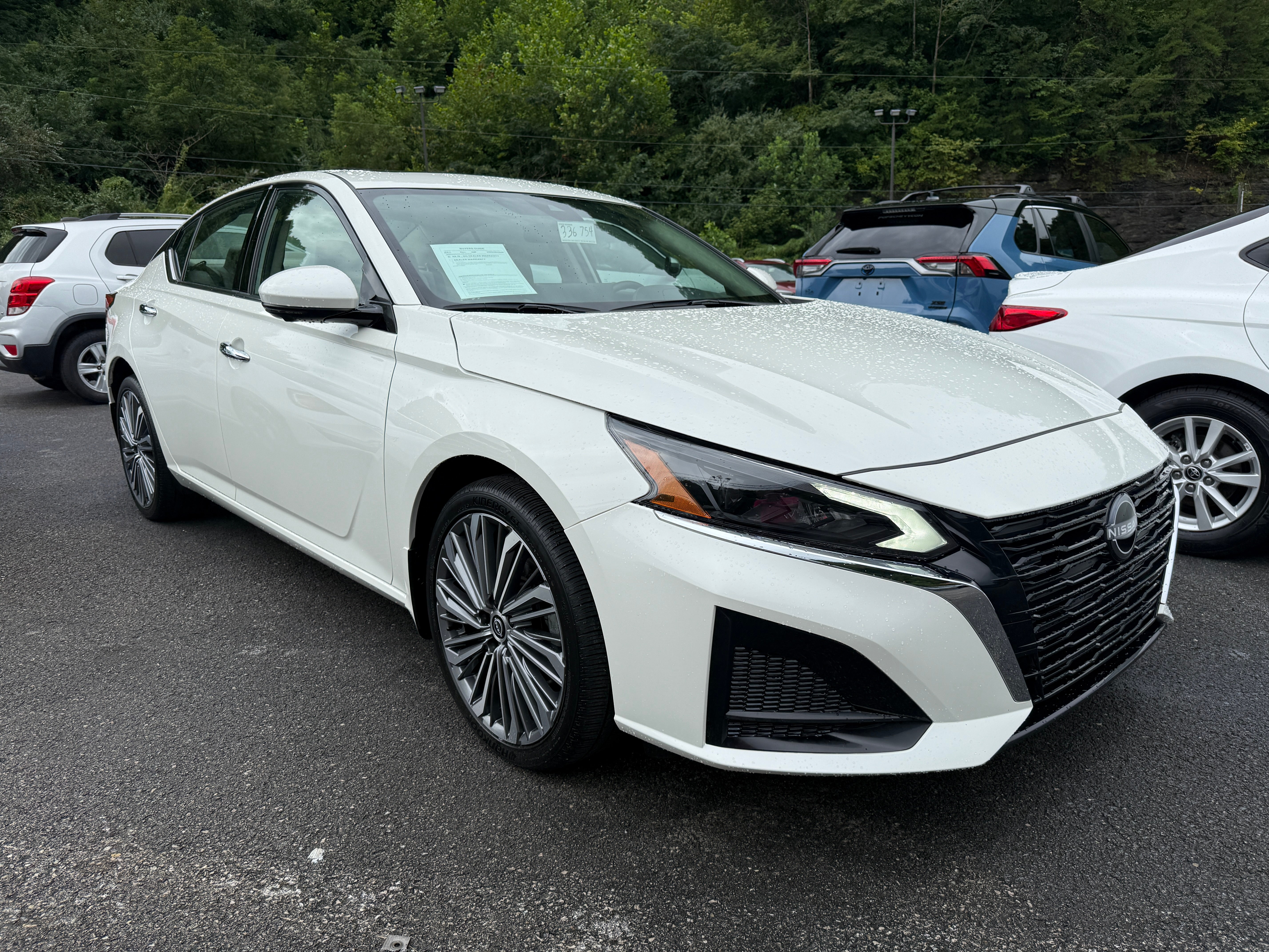 2025 Nissan Altima SL