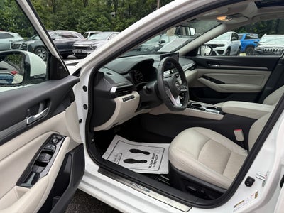 2025 Nissan Altima SL