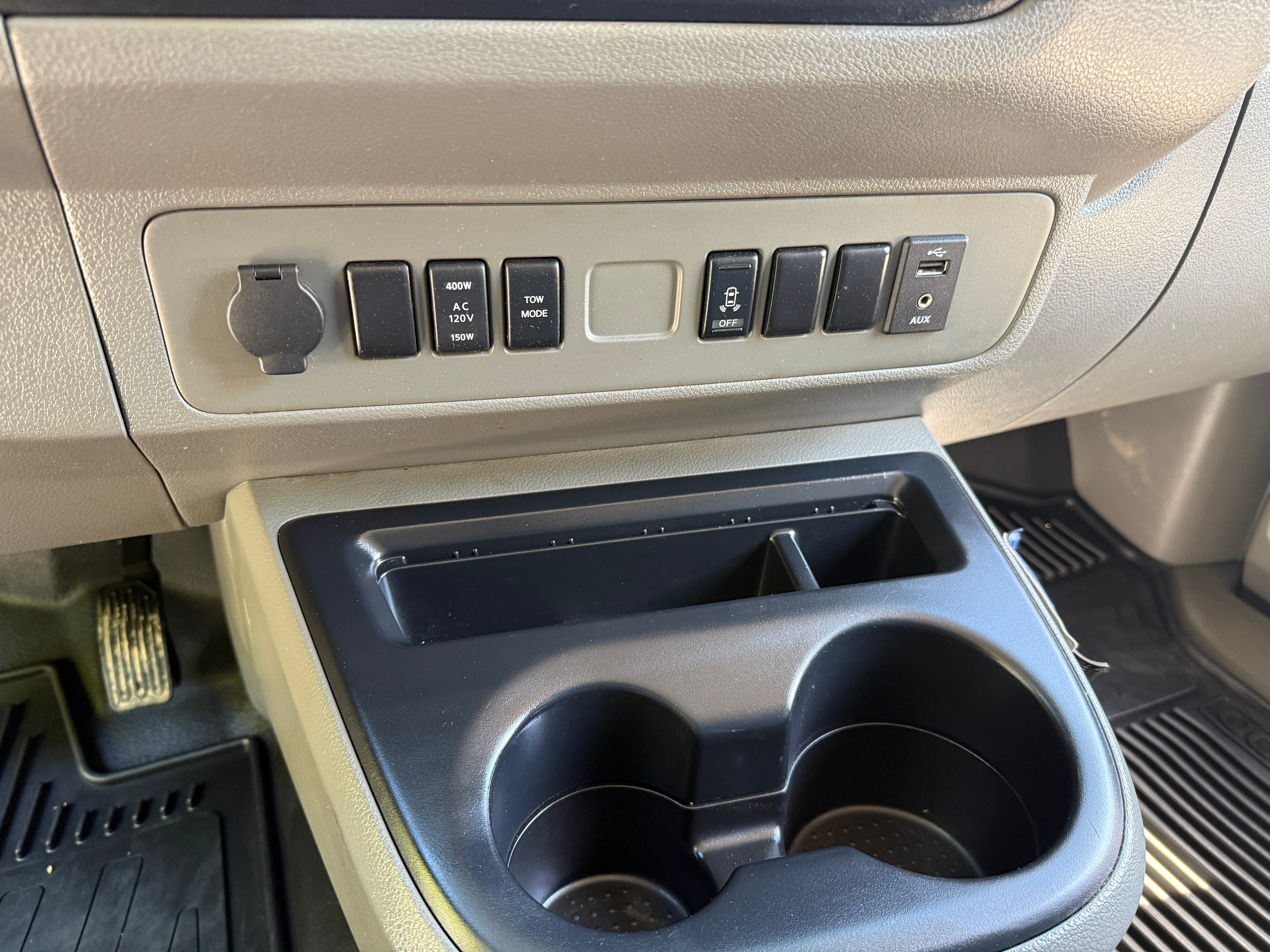 2016 Nissan NV S