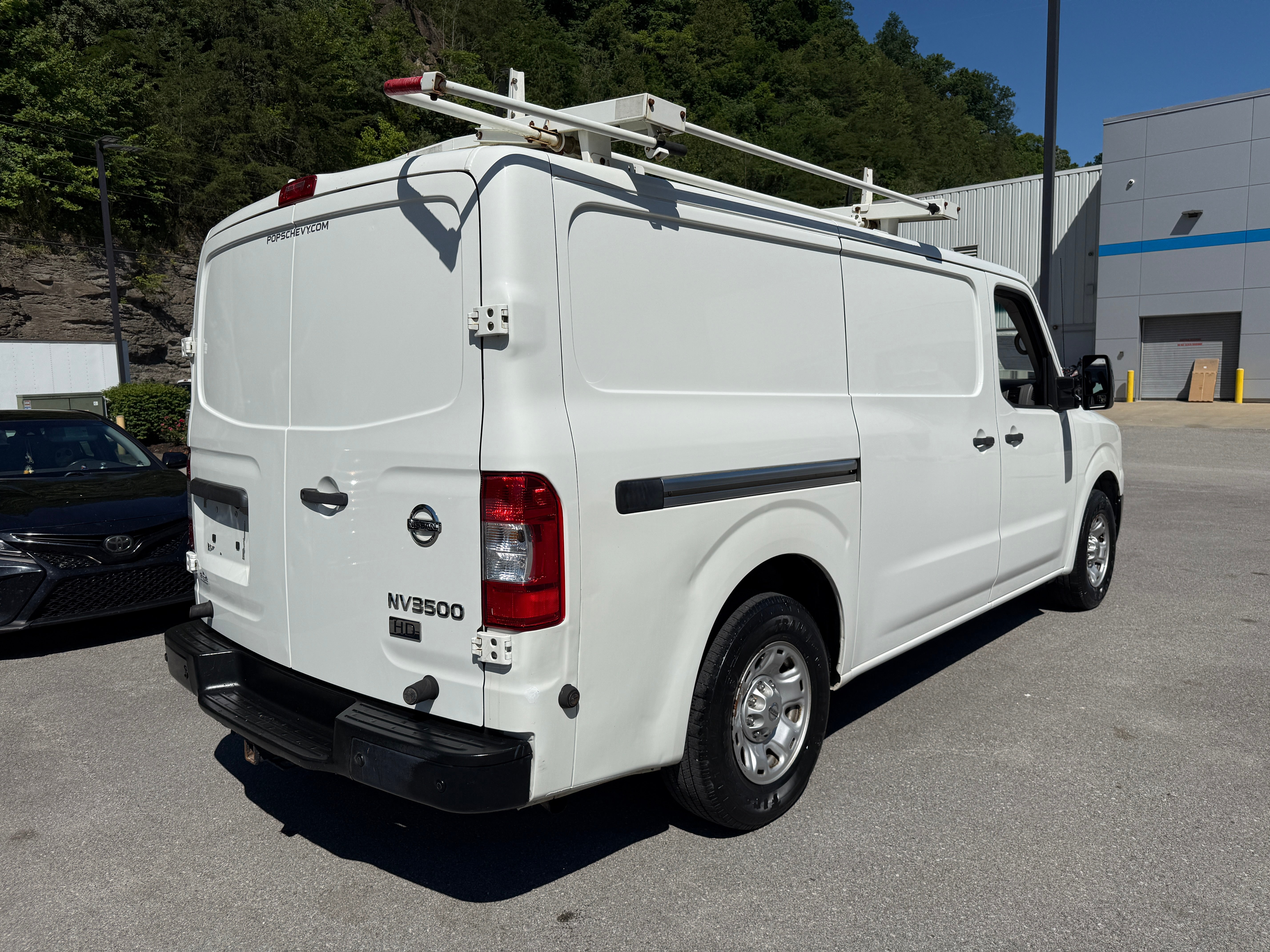 2016 Nissan NV S