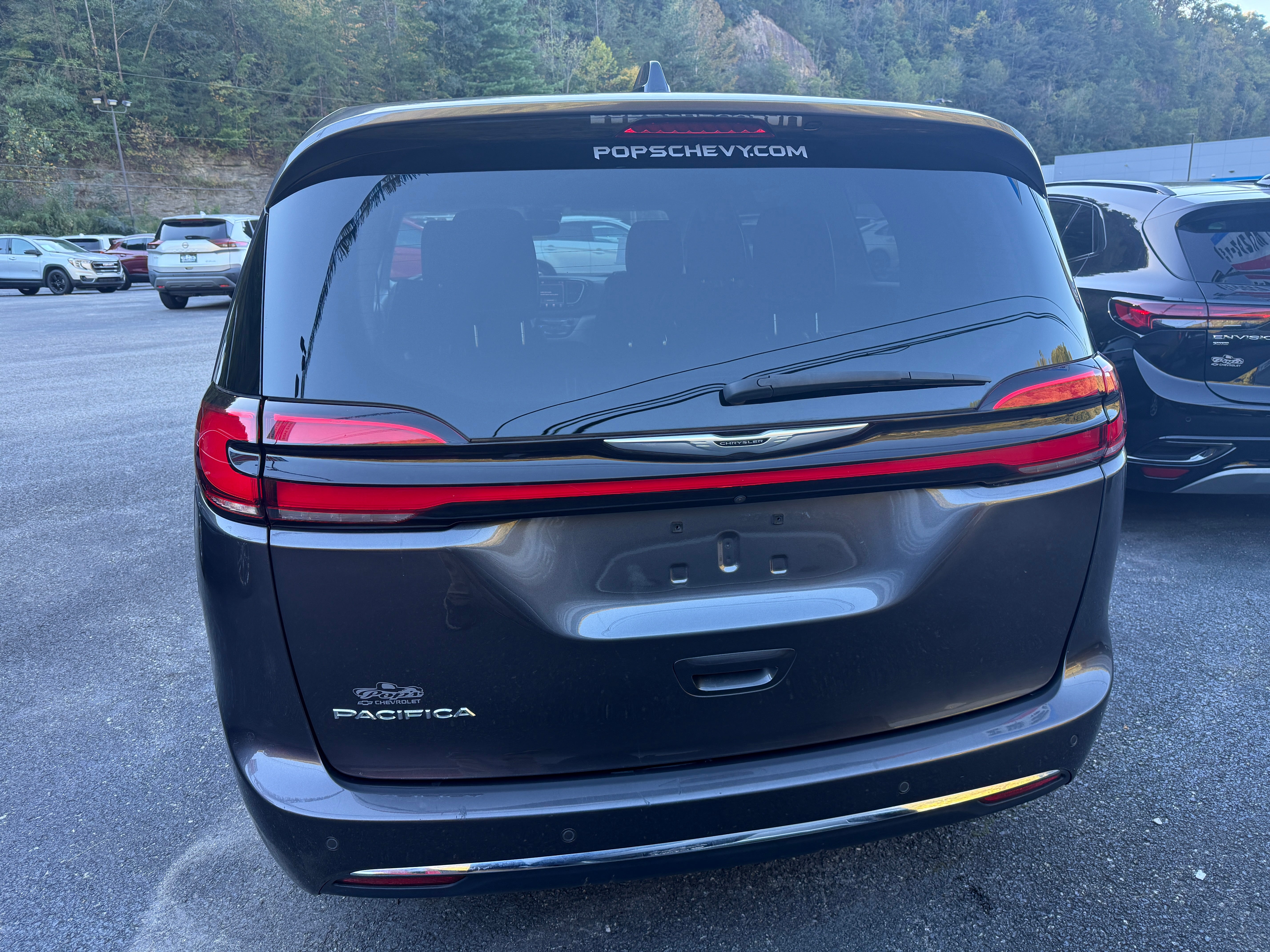 2023 Chrysler Pacifica Touring L