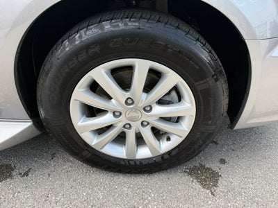 2016 Chrysler Town & Country Limited Platinum