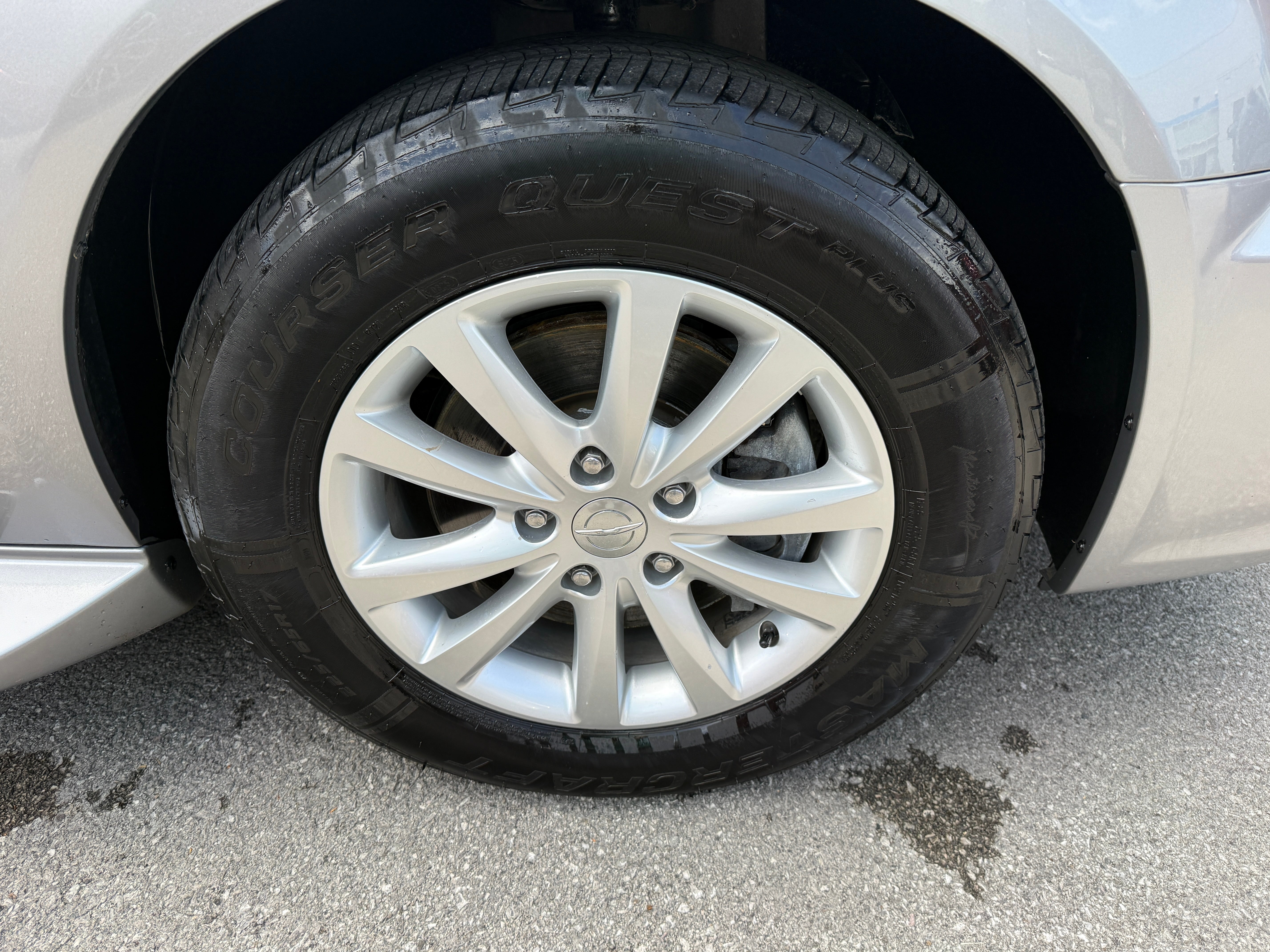 2016 Chrysler Town & Country Limited Platinum