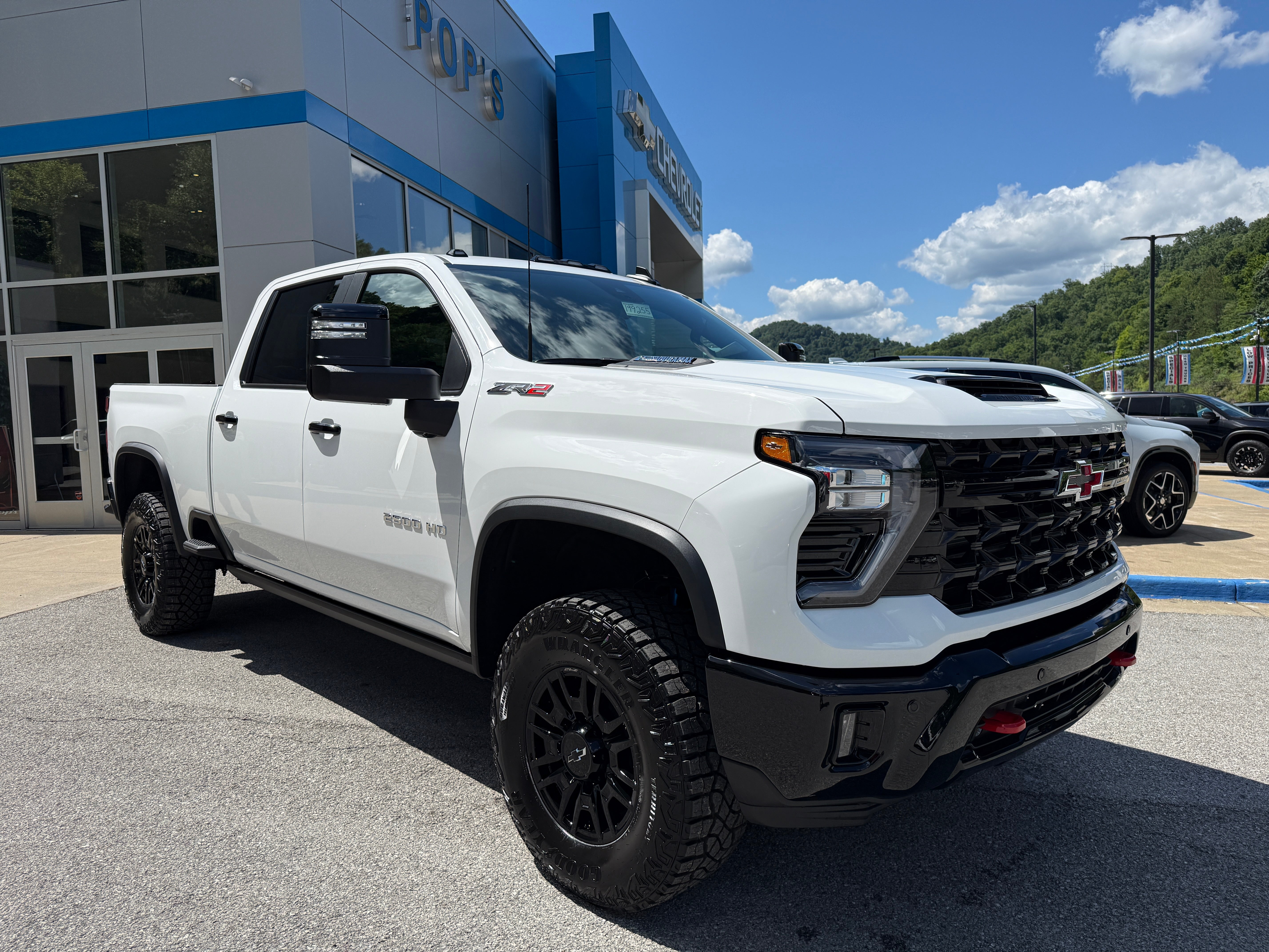 2026 Chevrolet Silverado 2500 HD ZR2