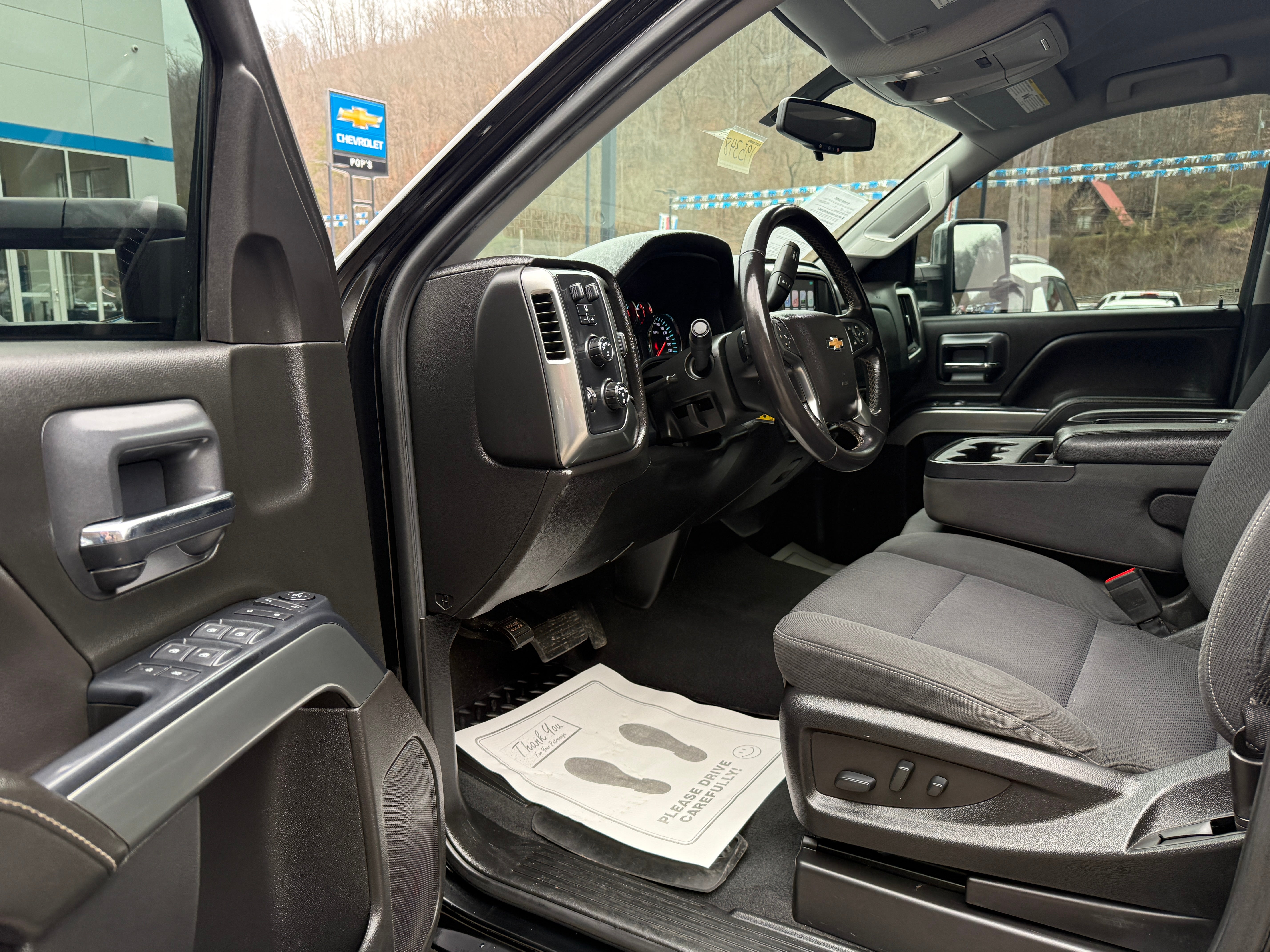 2019 Chevrolet Silverado LD LT