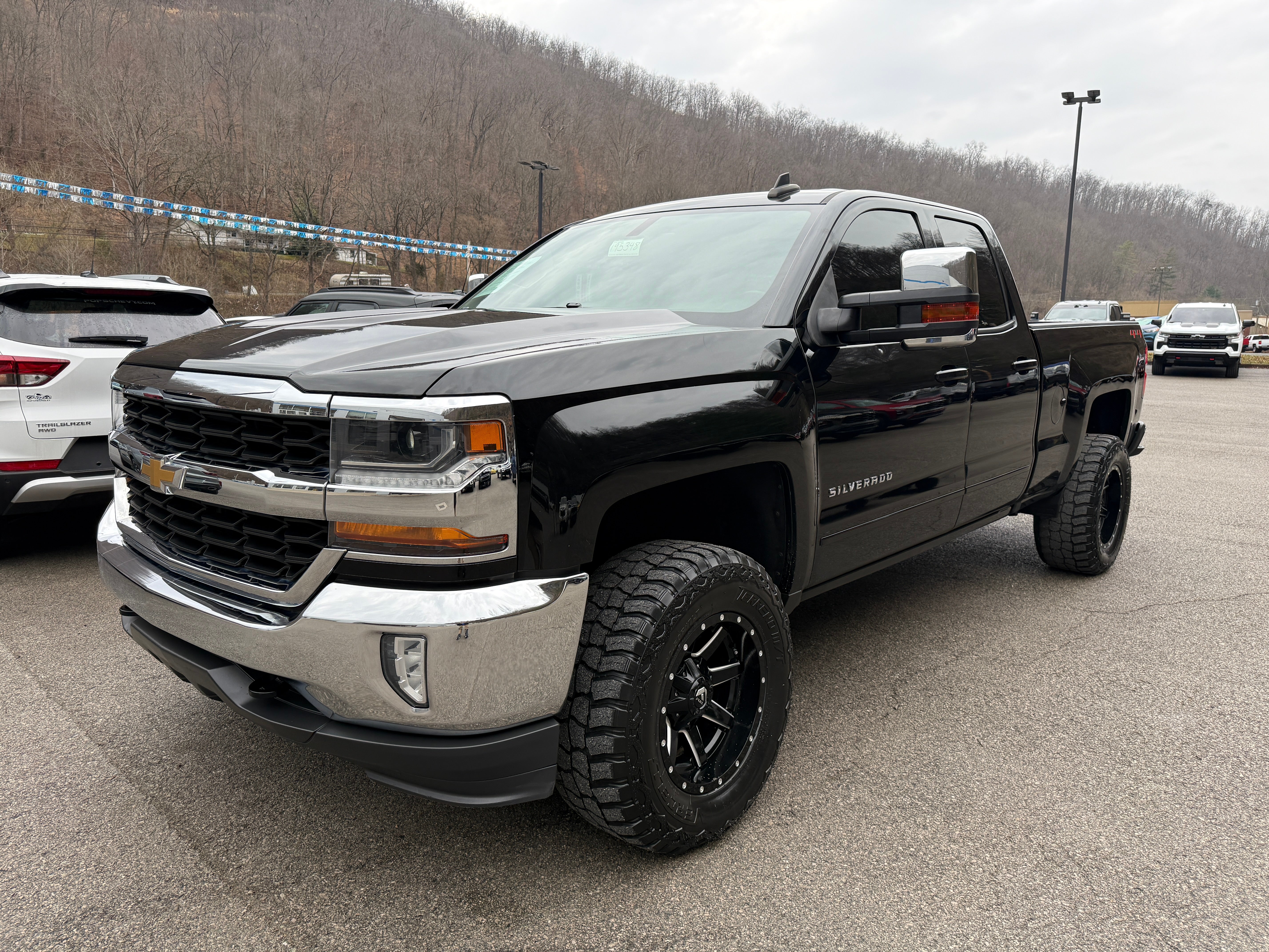 2019 Chevrolet Silverado LD LT