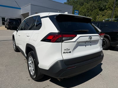 2025 Toyota RAV4 LE