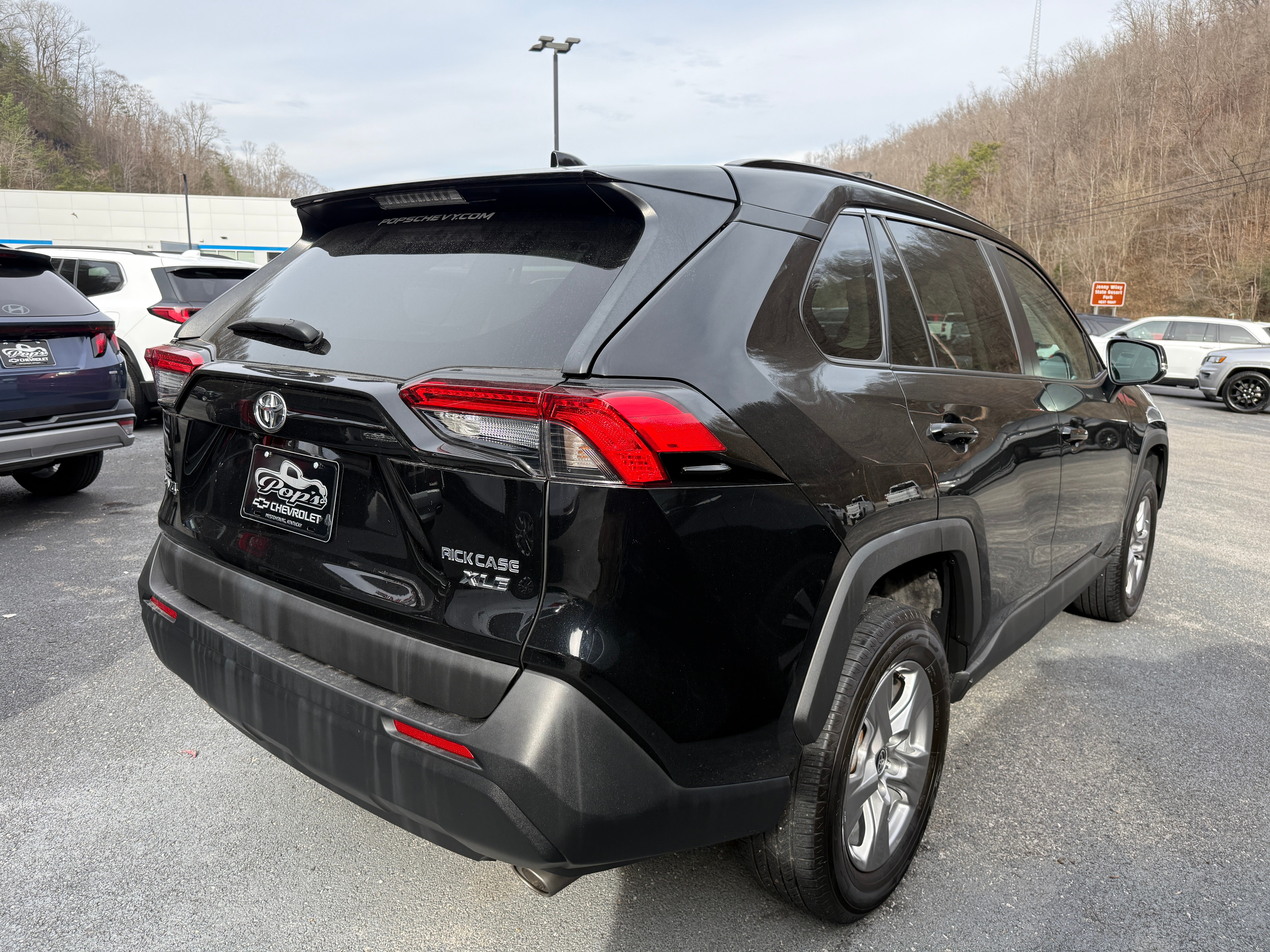 2024 Toyota RAV4 XLE