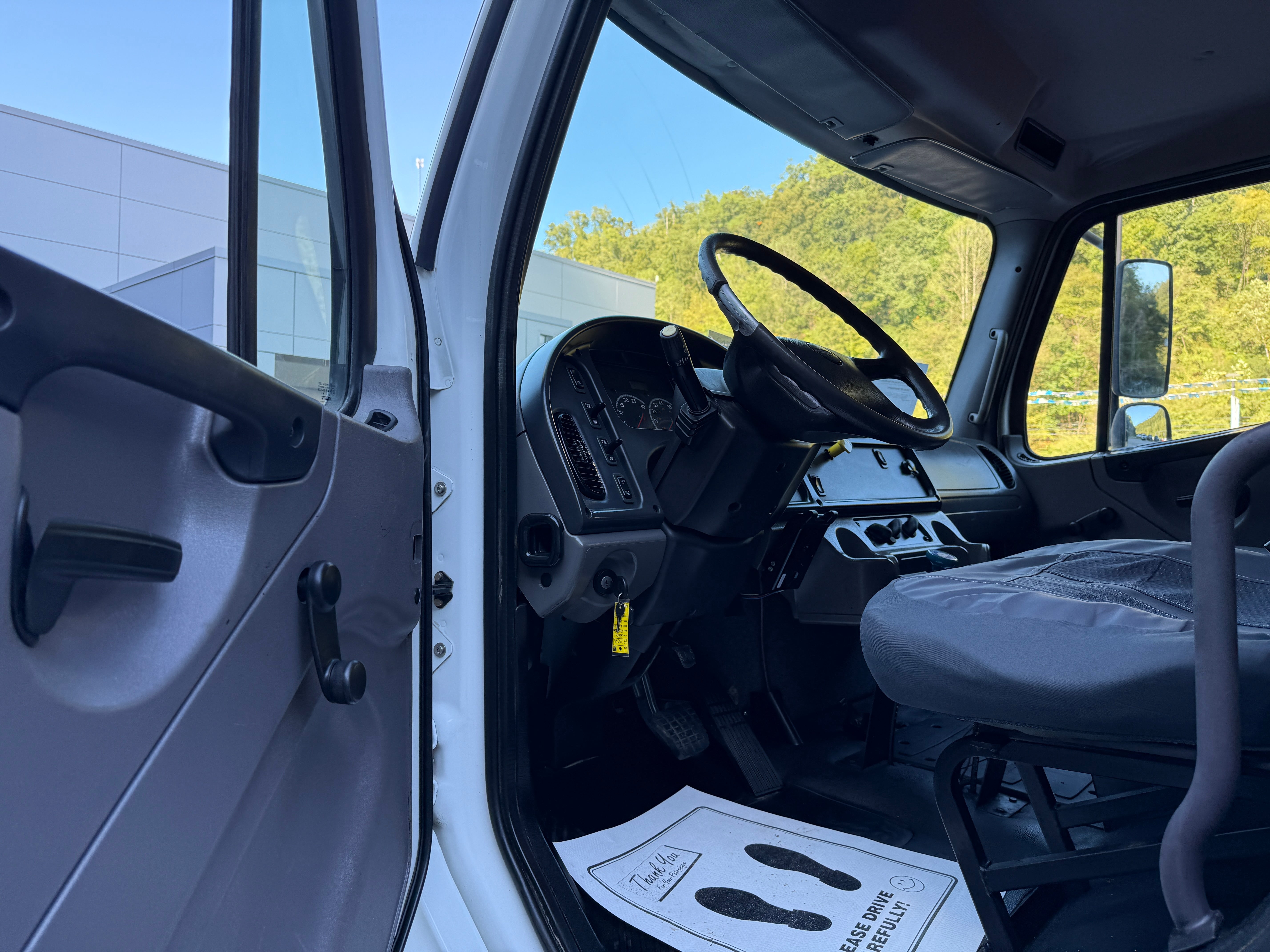2016 Freightliner M2 Base