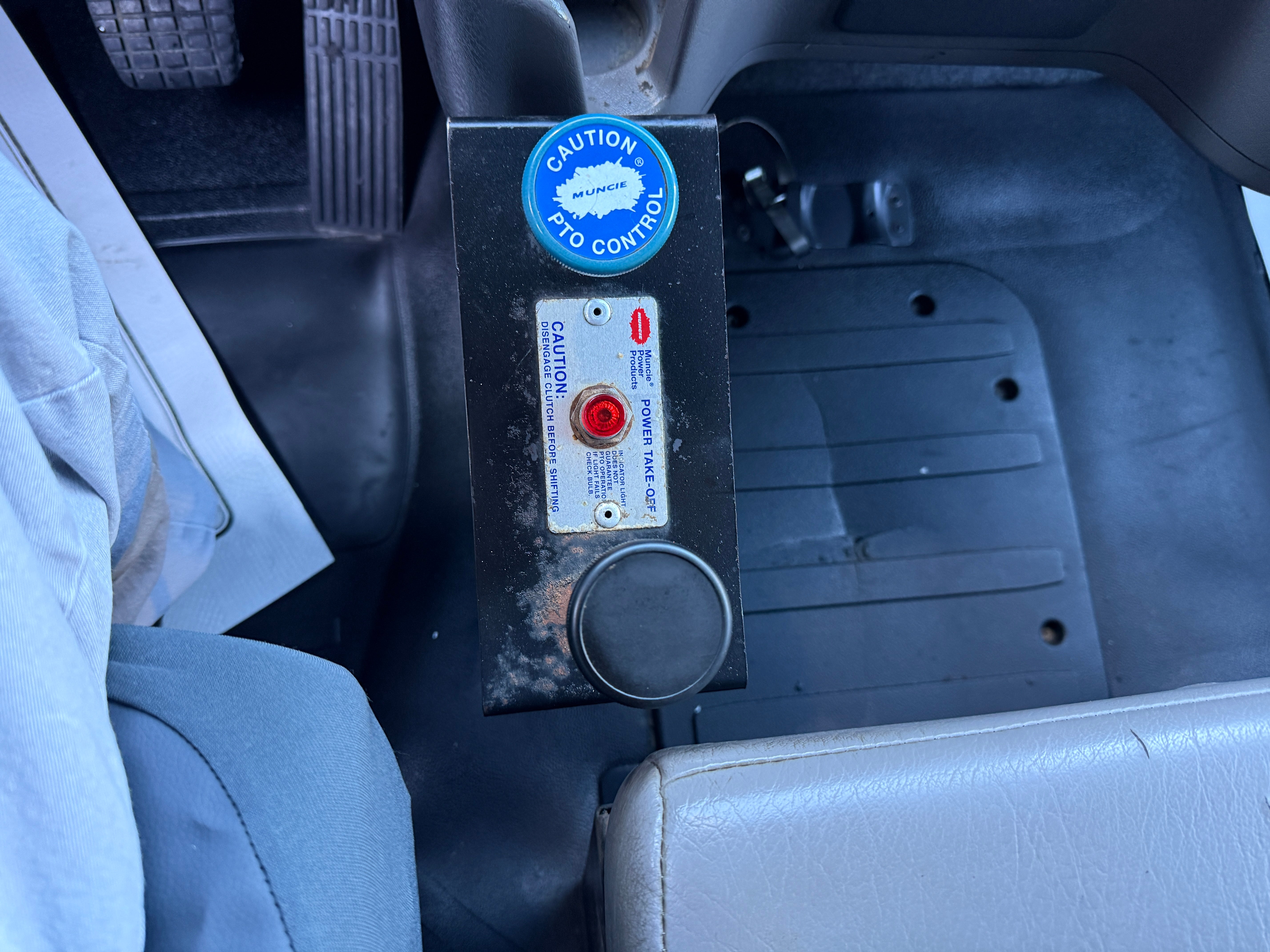 2016 Freightliner M2 Base