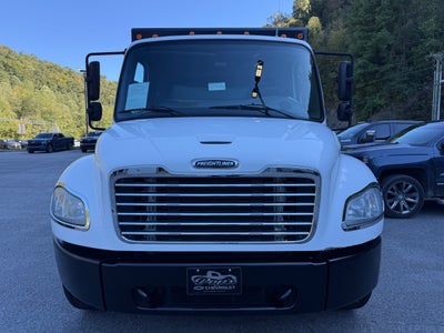 2016 Freightliner M2 Base
