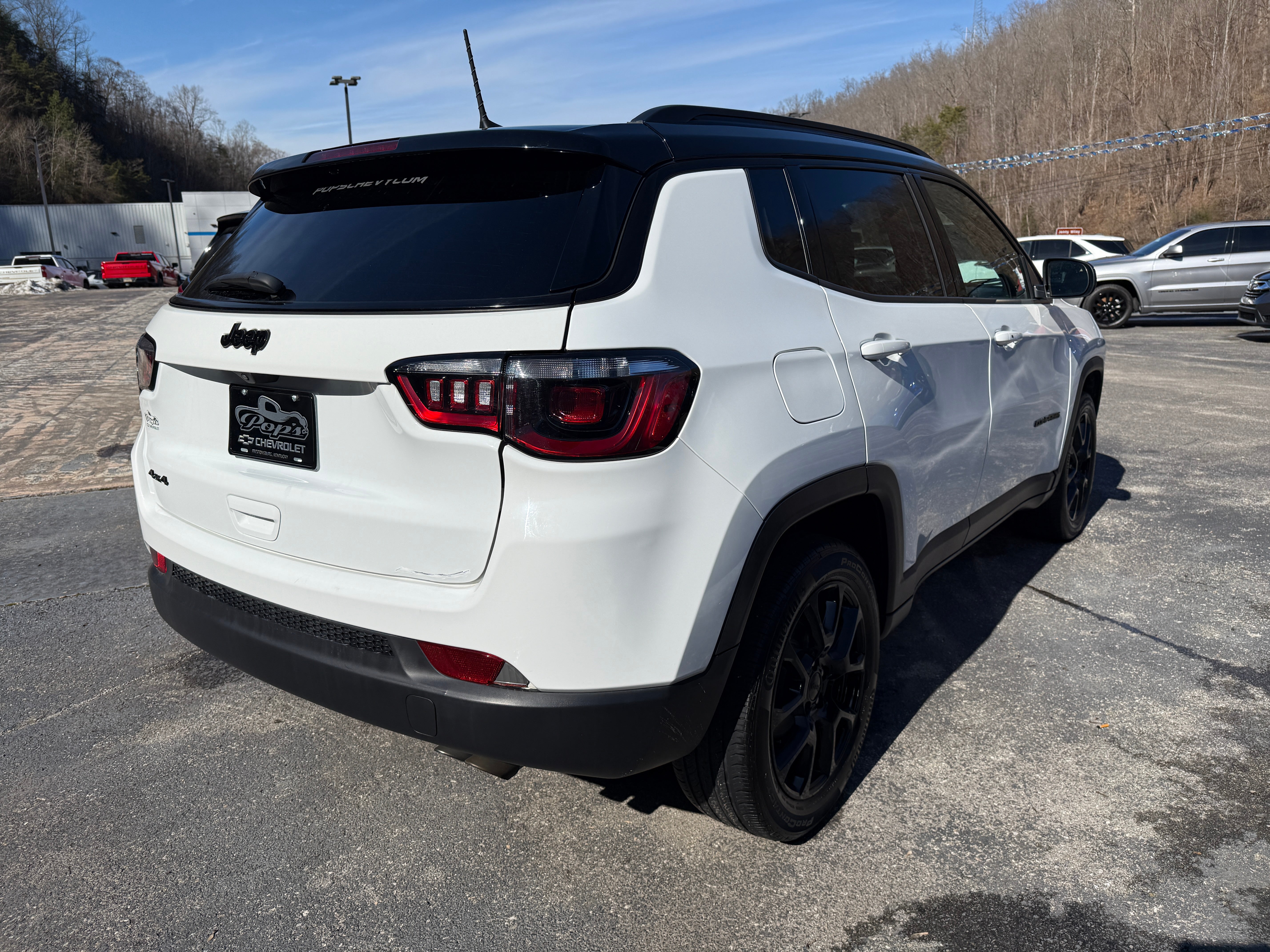 2022 Jeep Compass Altitude