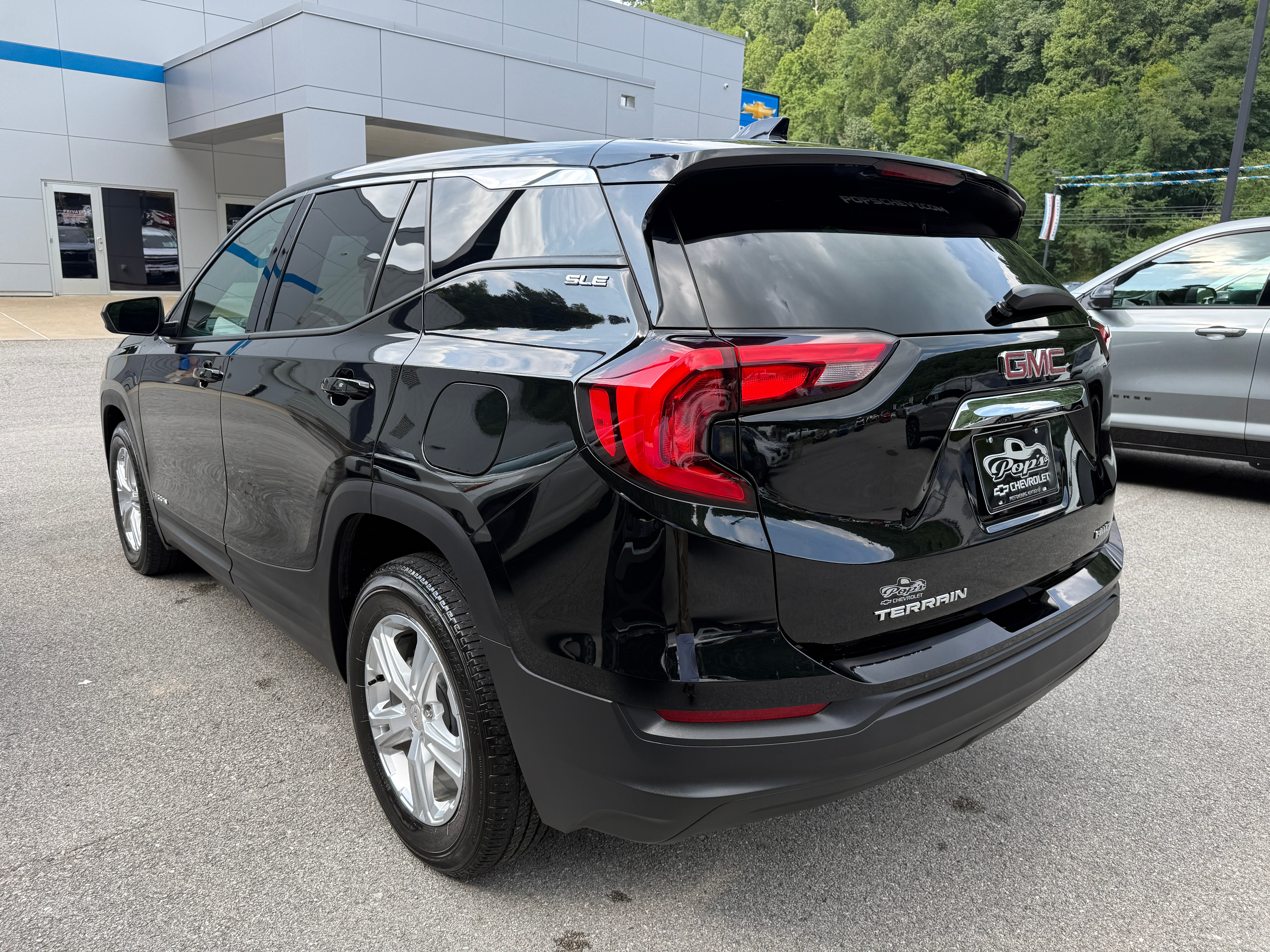 2020 GMC Terrain SLE