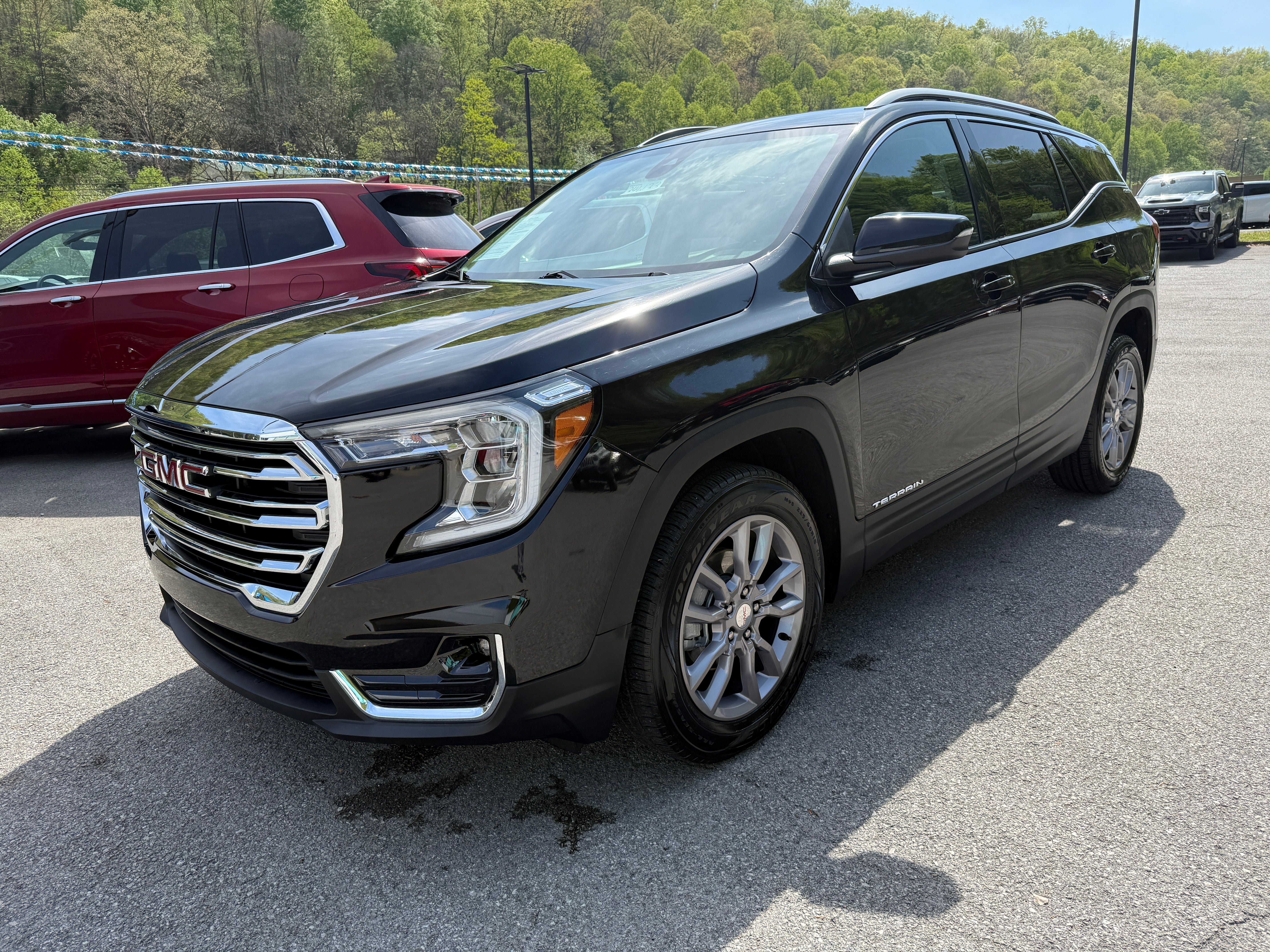 2024 GMC Terrain SLT