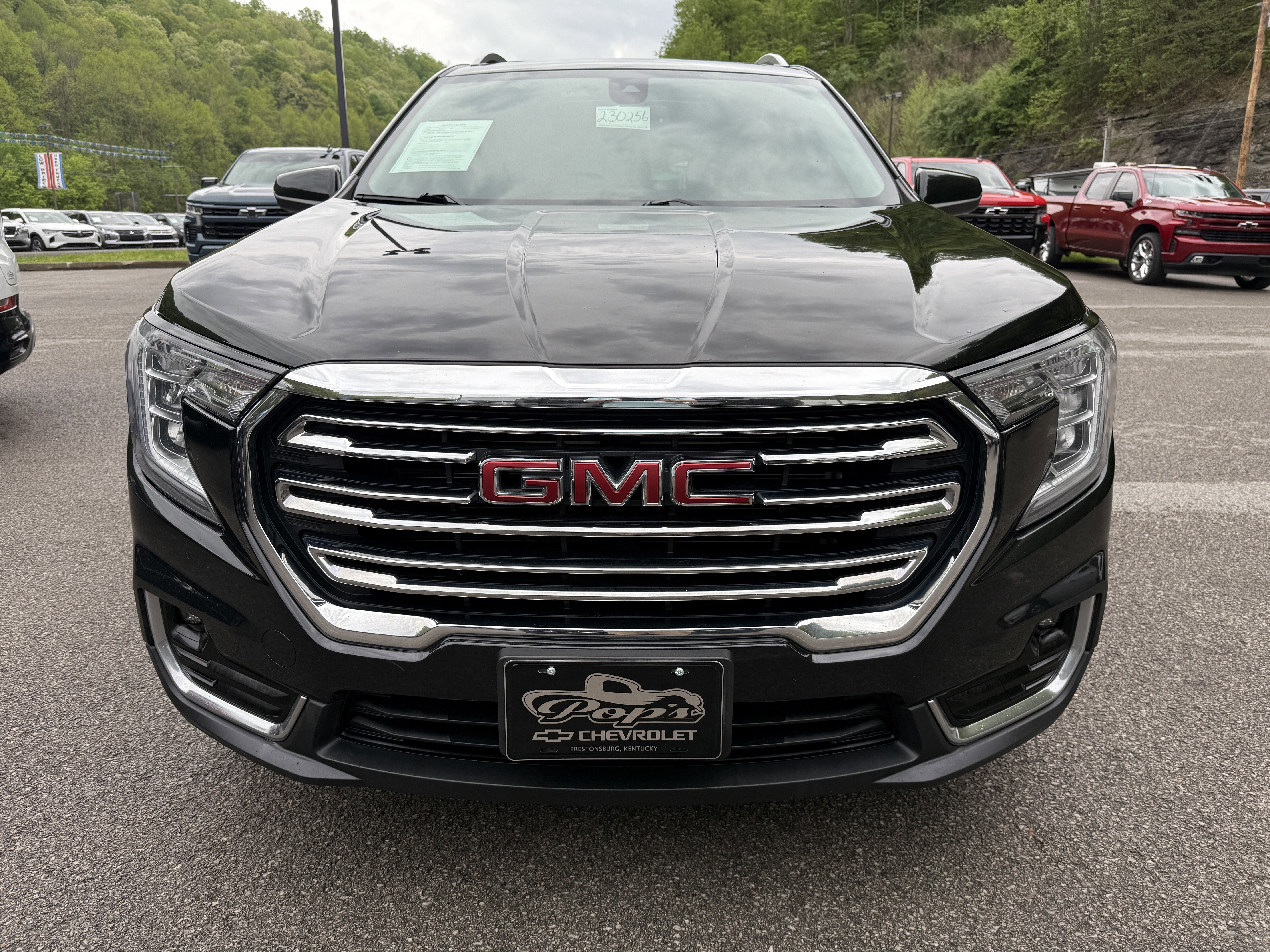 2022 GMC Terrain SLT