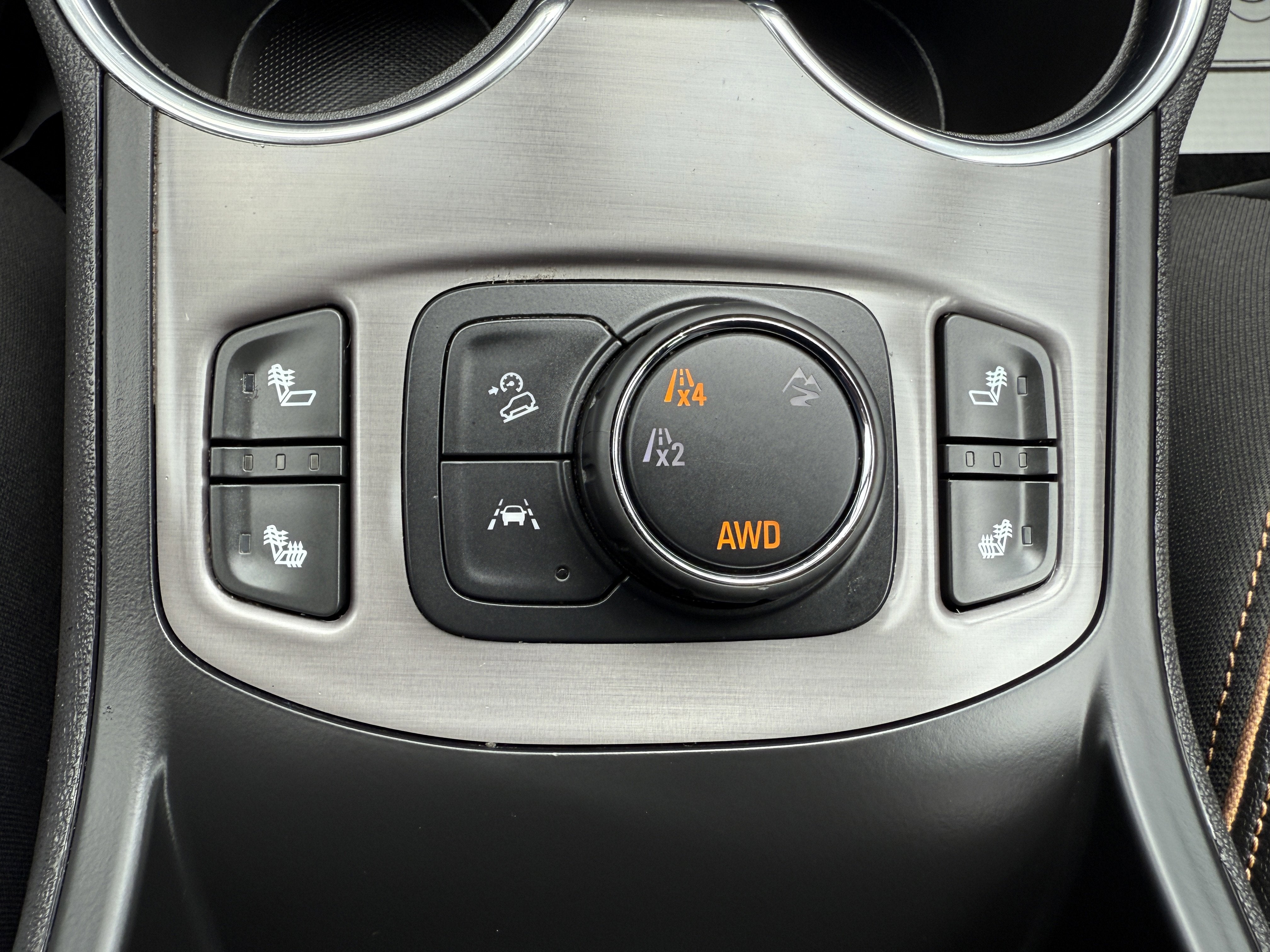 2023 GMC Terrain AT4