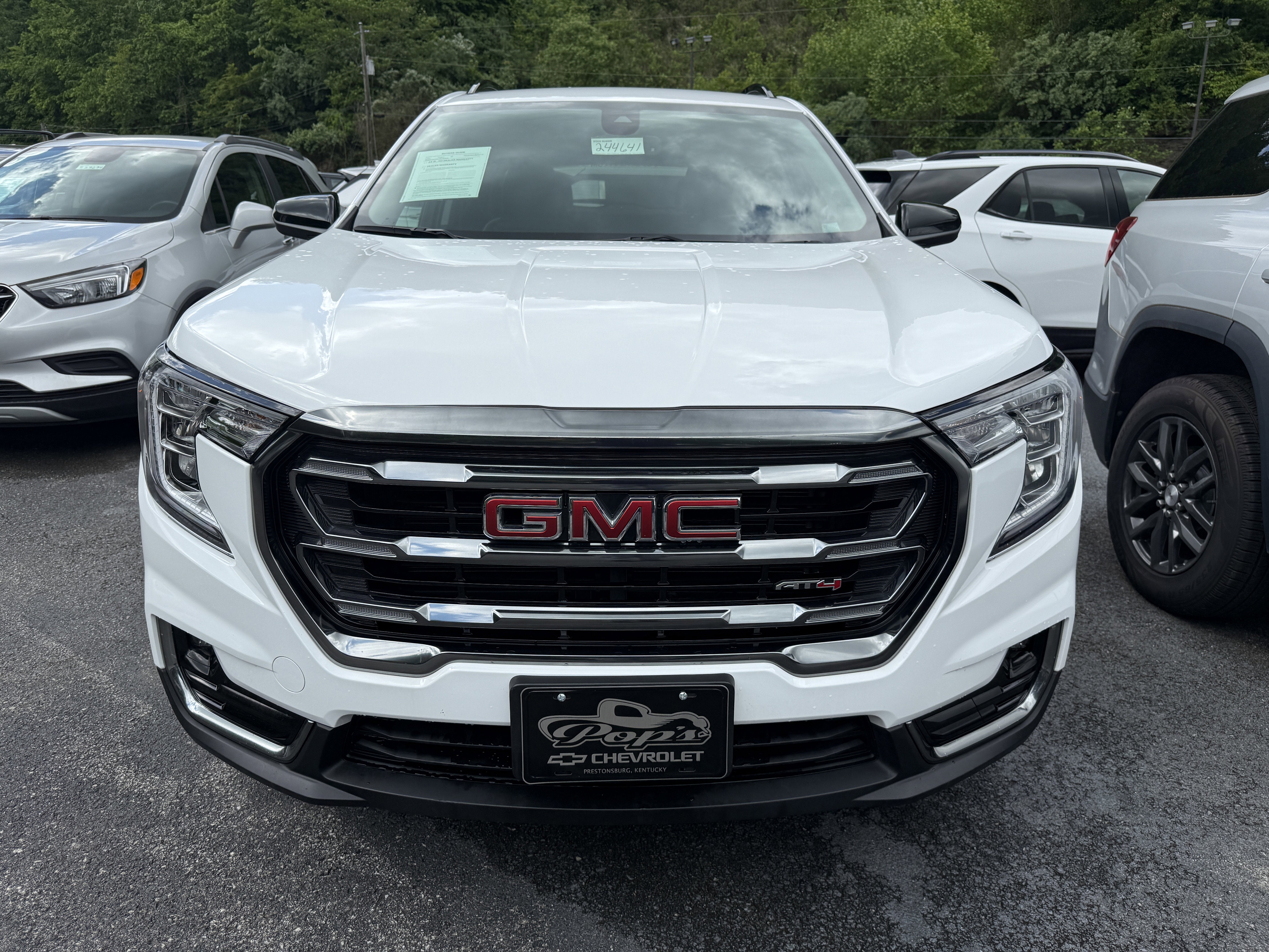 2023 GMC Terrain AT4