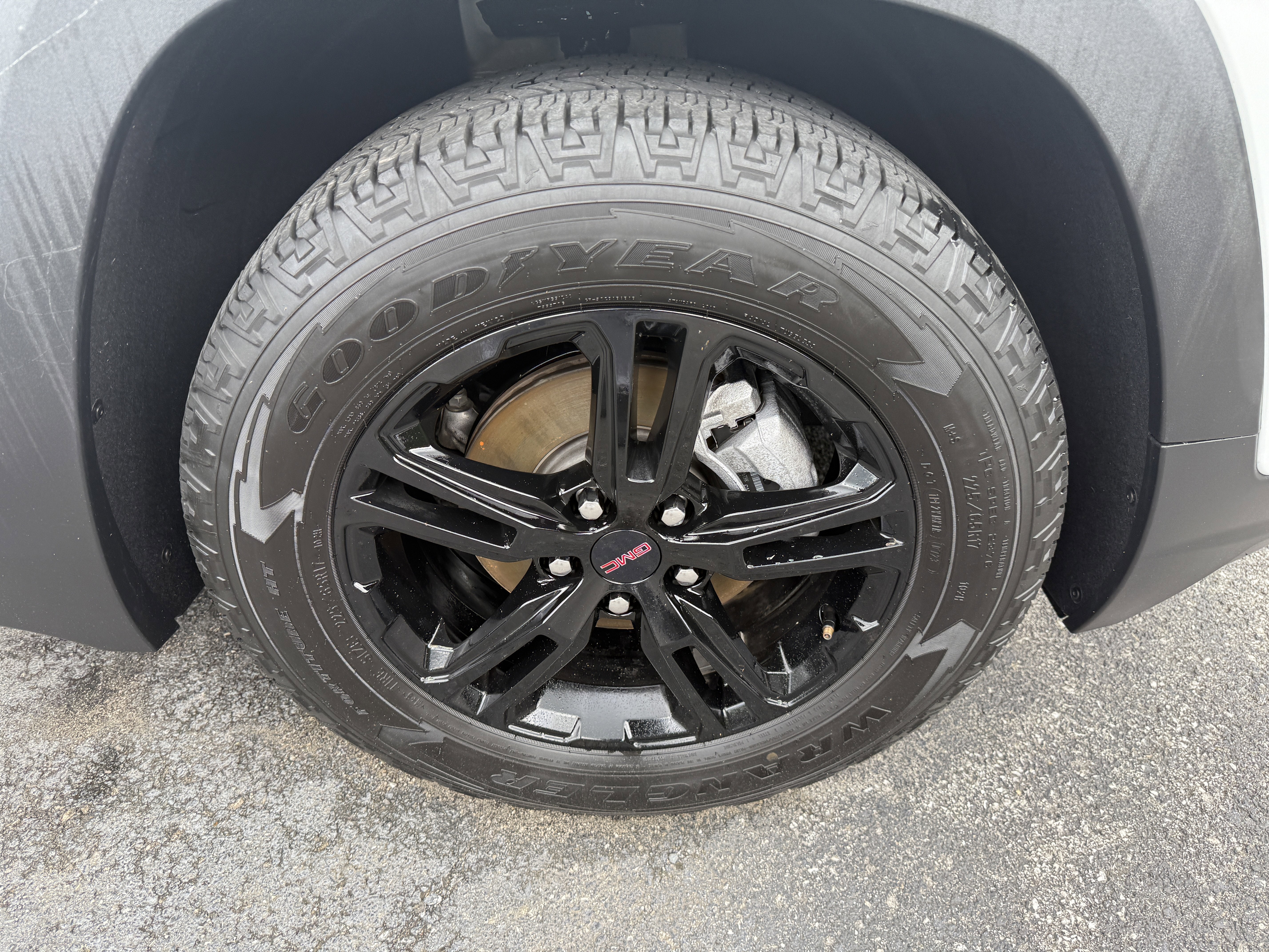 2023 GMC Terrain AT4