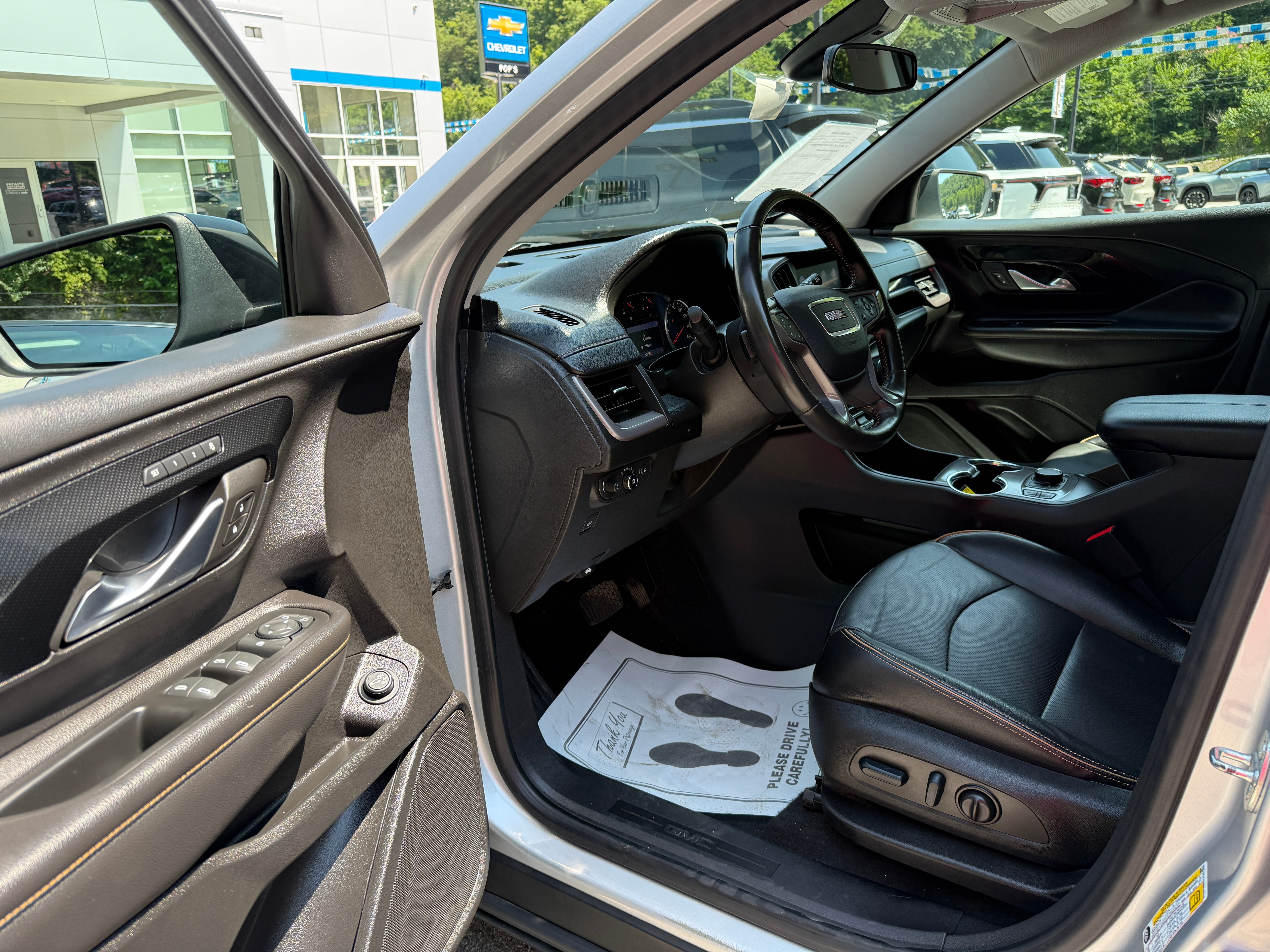 2022 GMC Terrain AT4