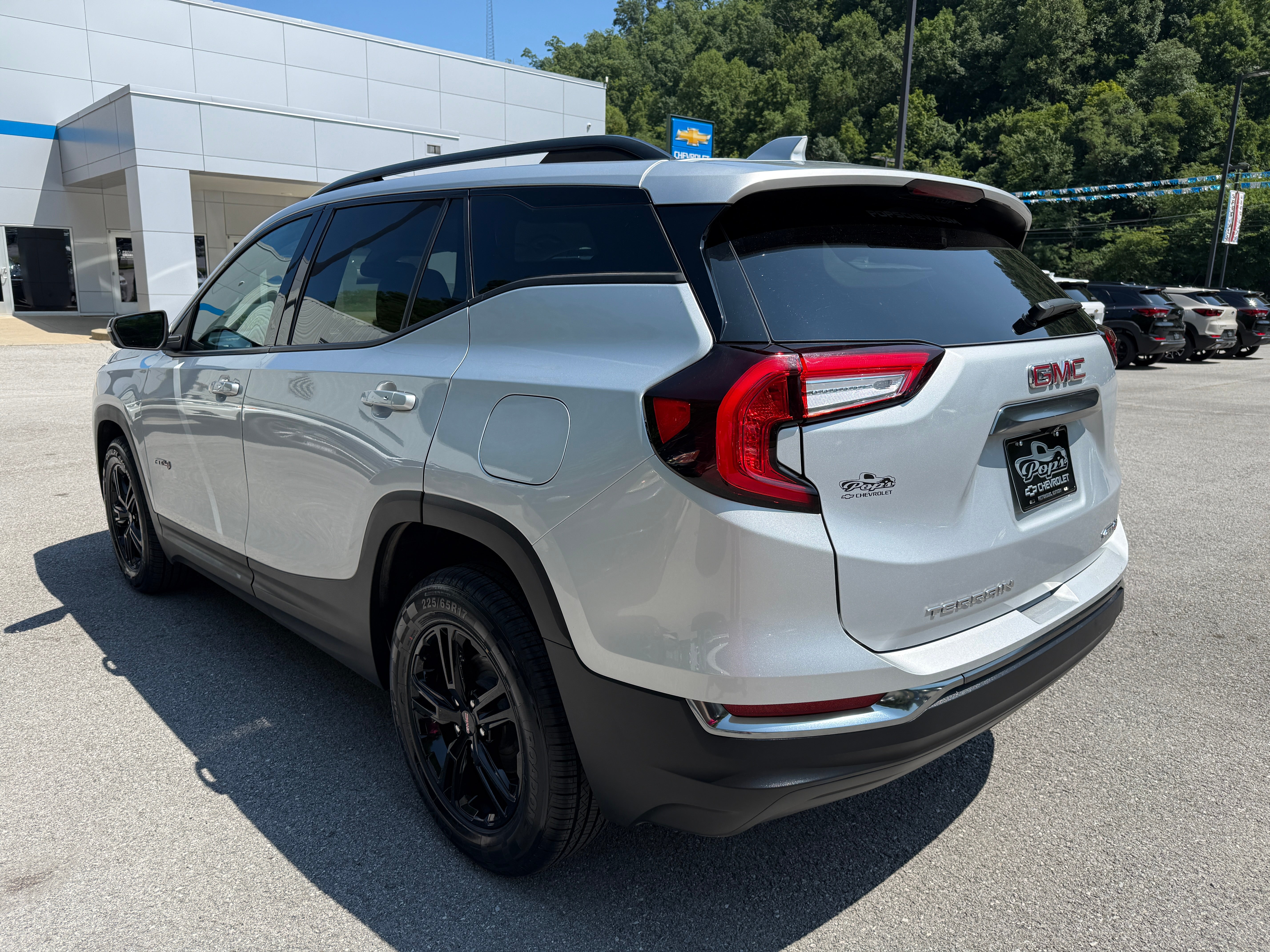 2022 GMC Terrain AT4