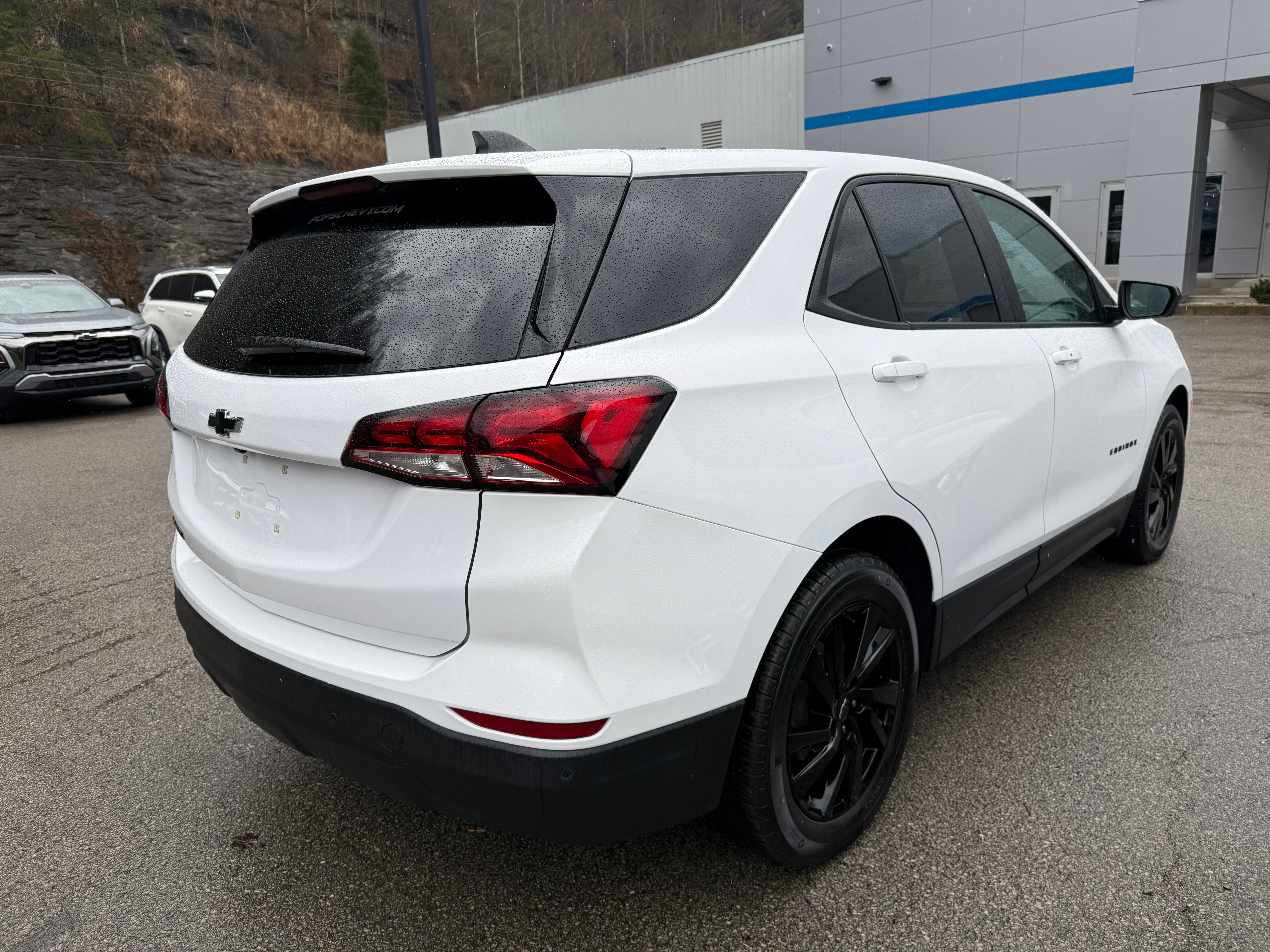 2023 Chevrolet Equinox LS