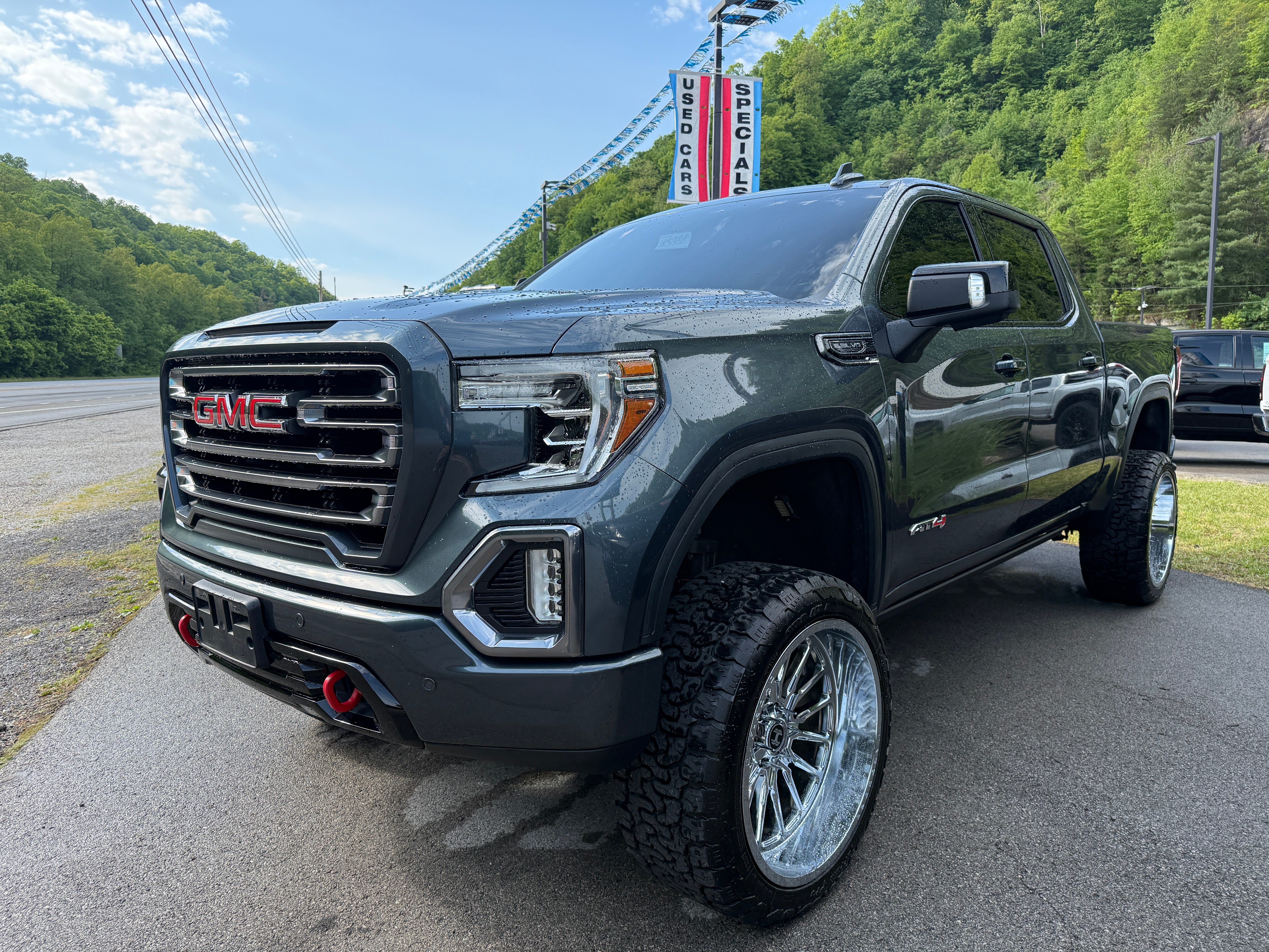 2019 GMC Sierra 1500 AT4