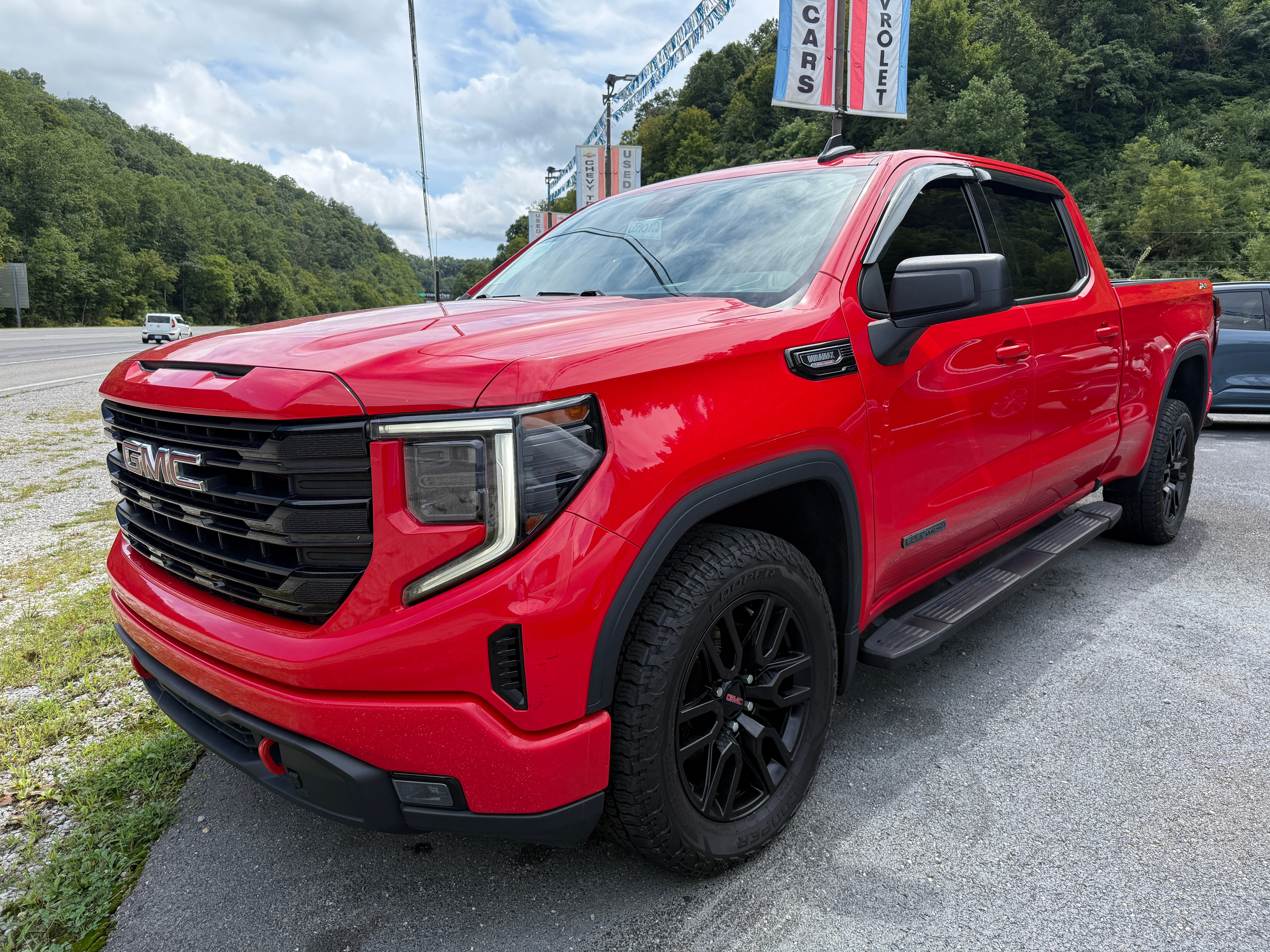 2022 GMC Sierra 1500 Elevation